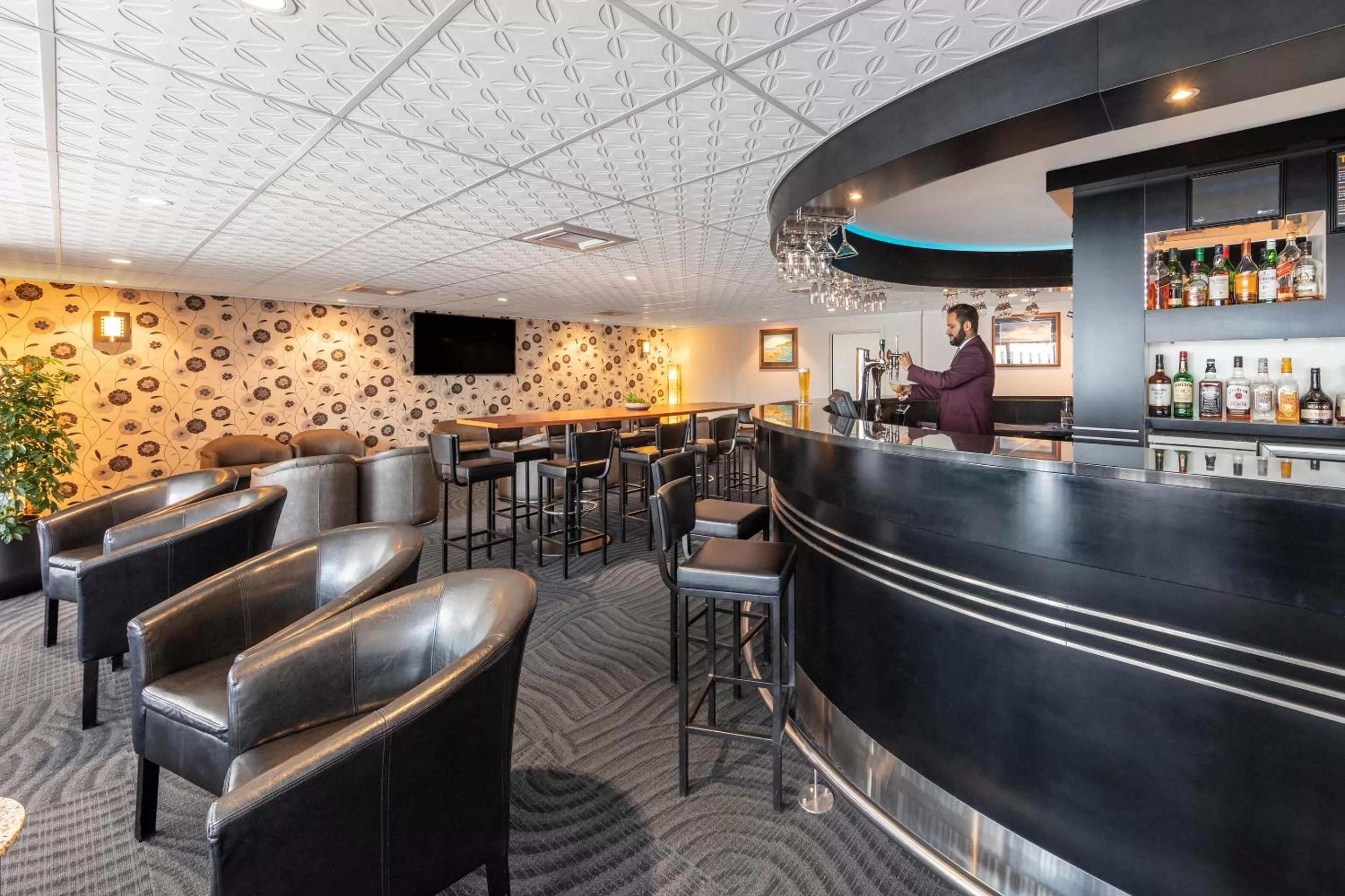 Restaurant/places to eat in James Cook Hotel Grand Chancellor