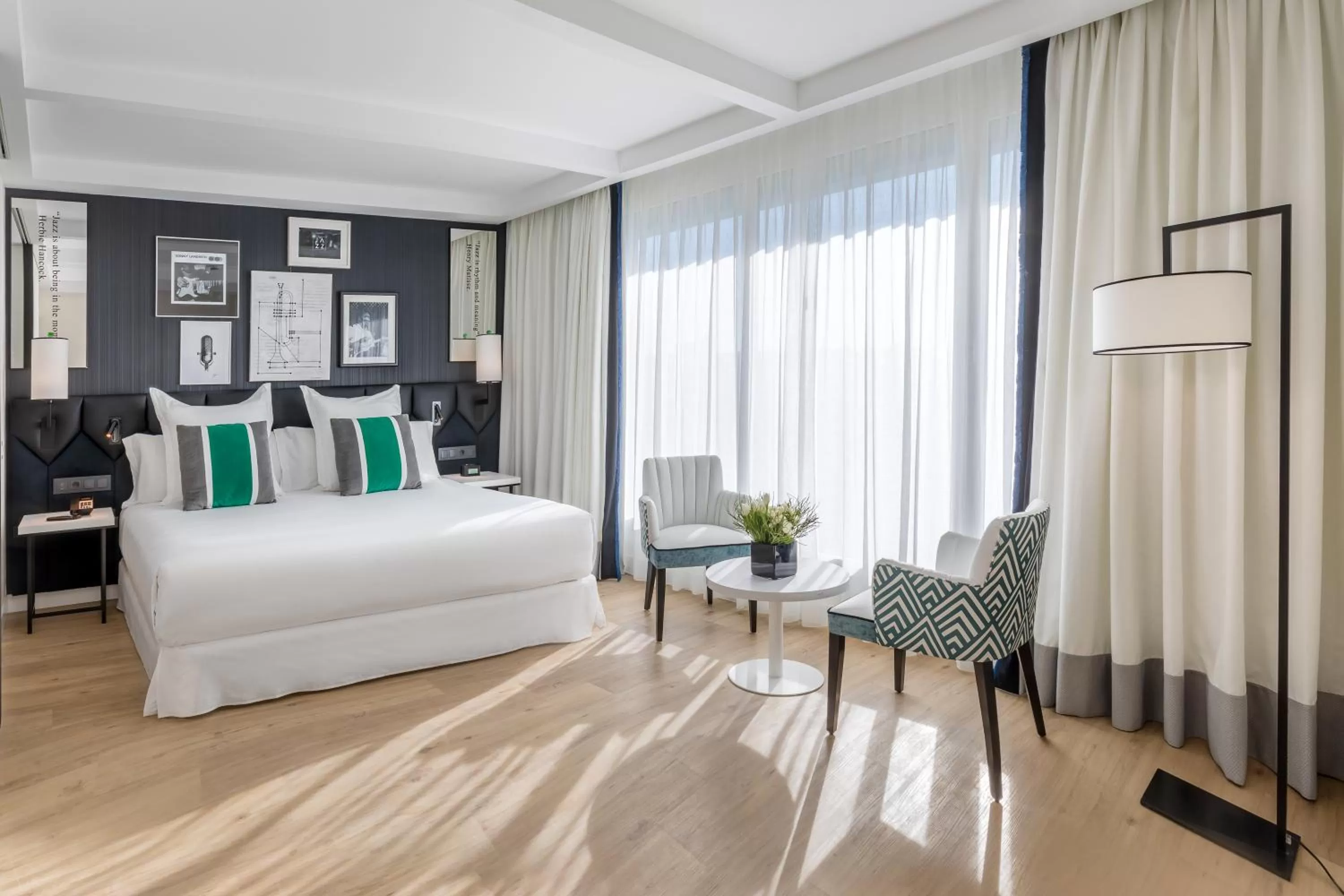 Property building, Bed in Barceló Imagine