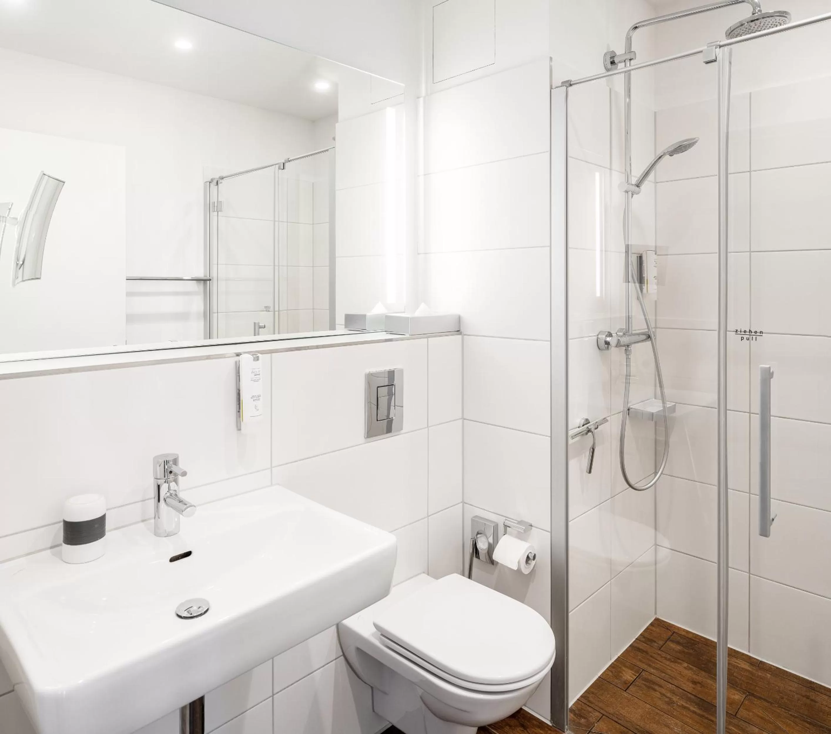 Shower in Numa Berlin Nook