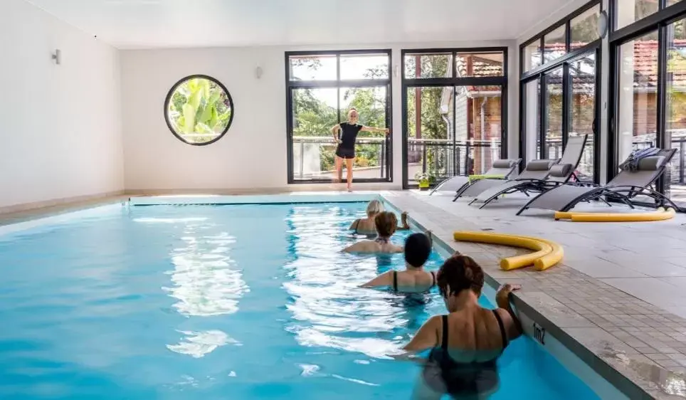 Swimming Pool in Résid'Spa Loire & Sèvre