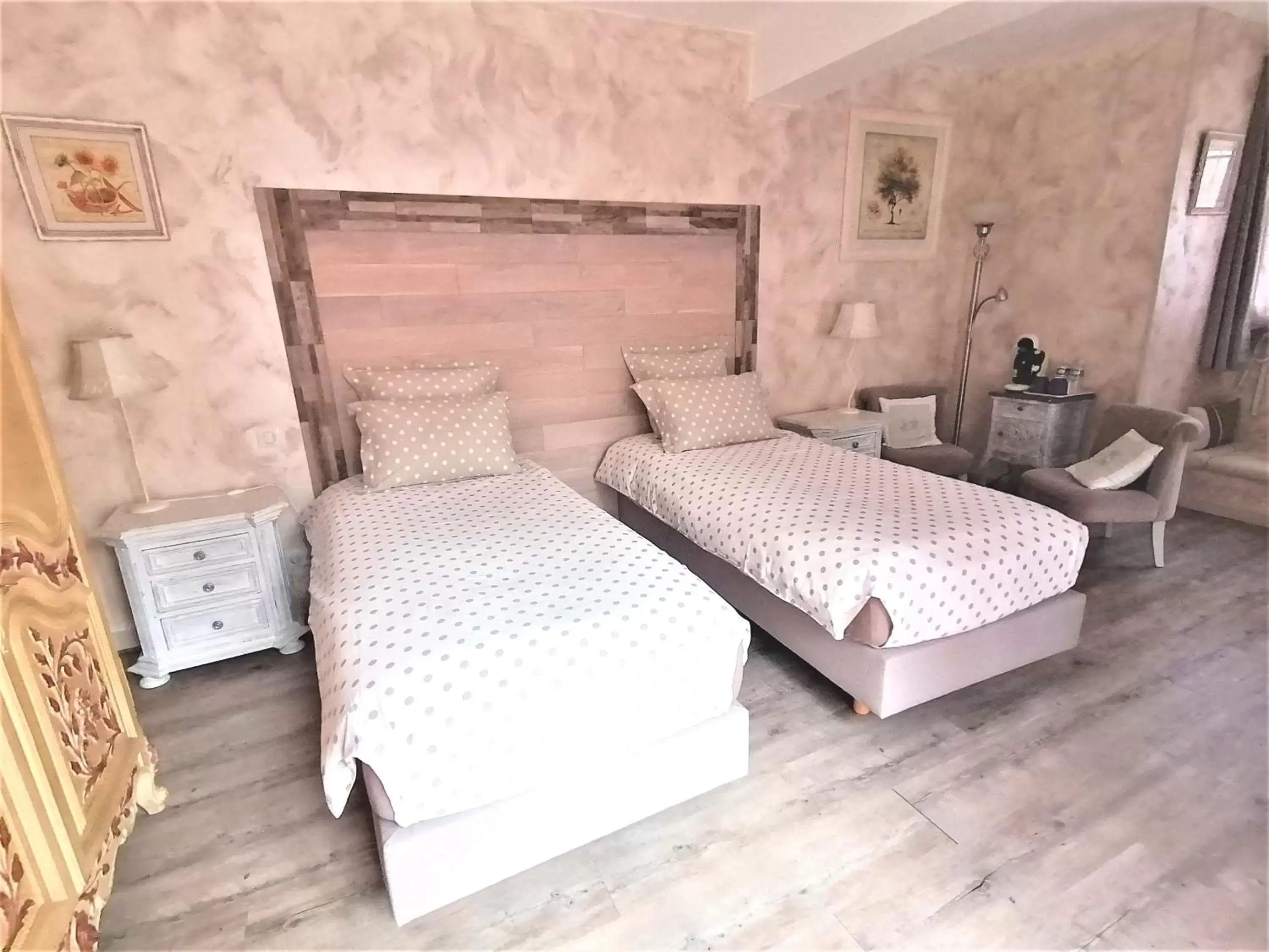 Bed in Hôtes'Antic Provence