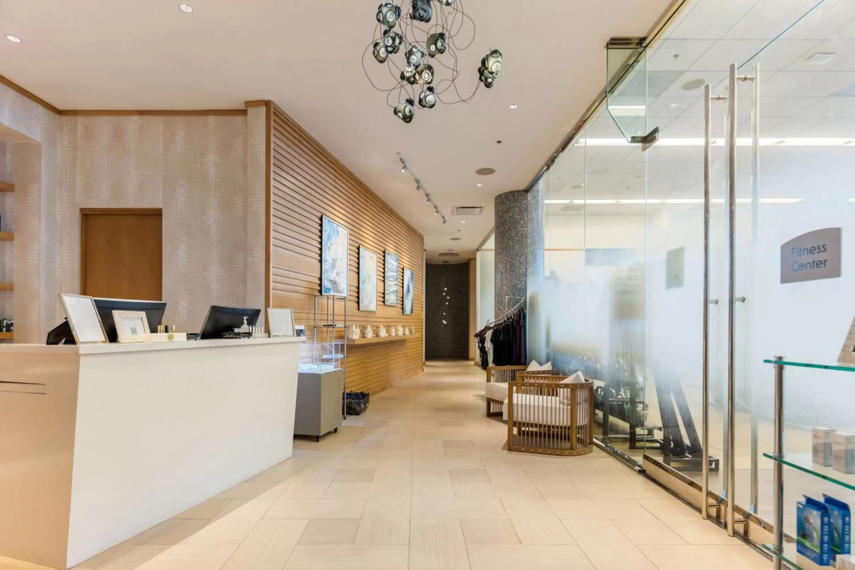 Spa and wellness centre/facilities, Lobby/Reception in Hilton San Diego Bayfront