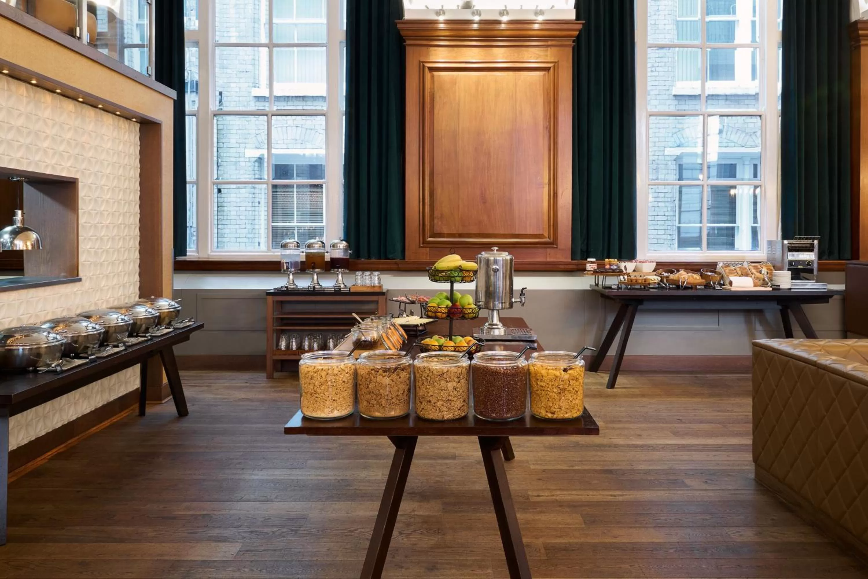 Breakfast in Aloft Liverpool