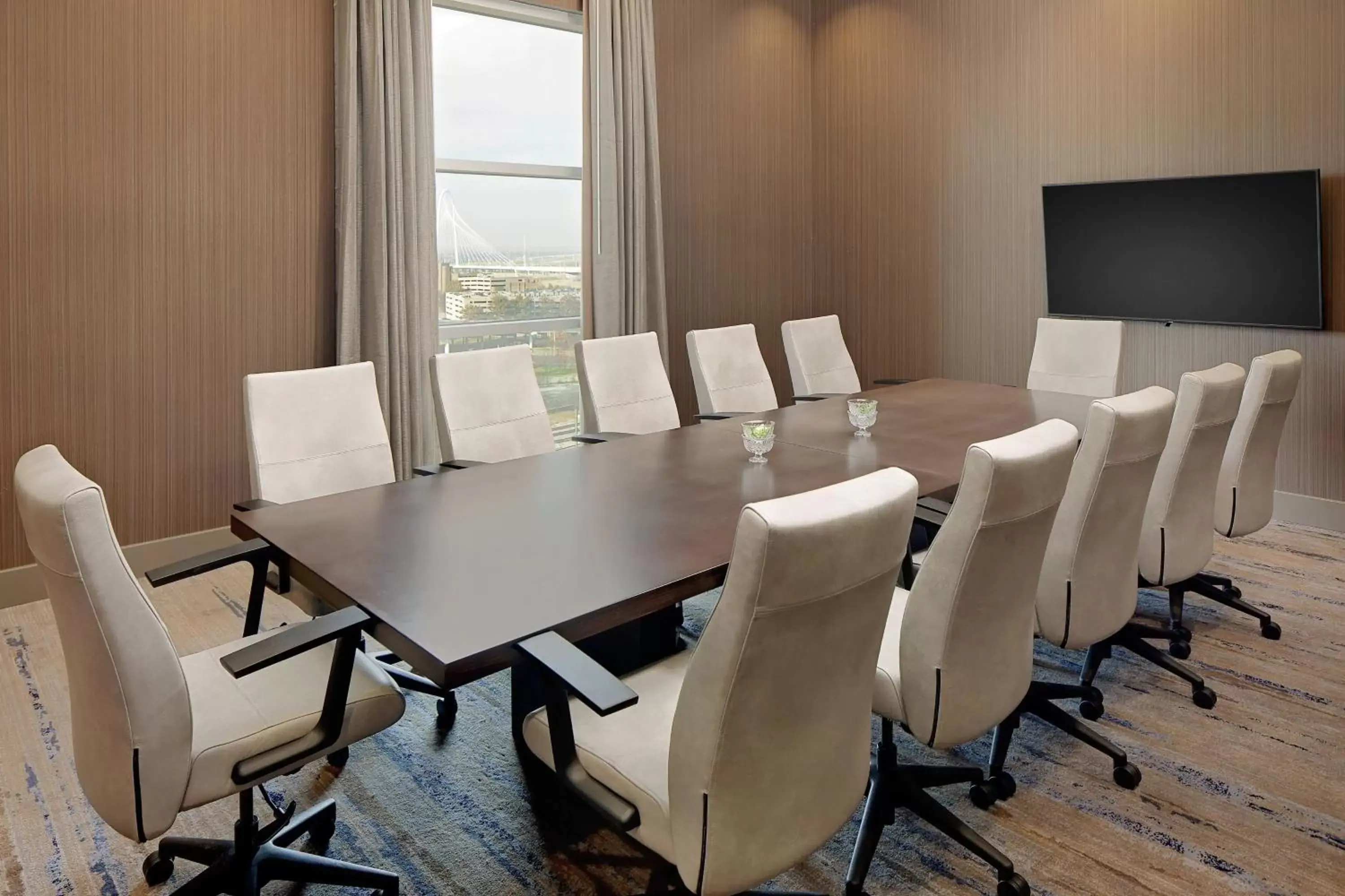 Meeting/conference room in Courtyard by Marriott Dallas Downtown/Reunion District