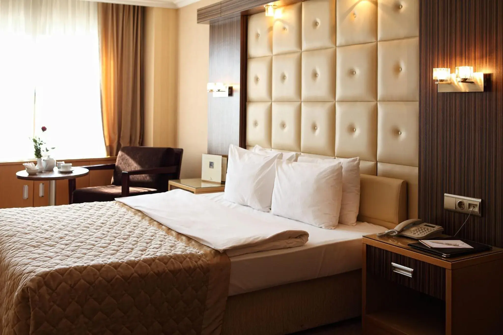 Photo of the whole room, Bed in Surmeli Adana Hotel