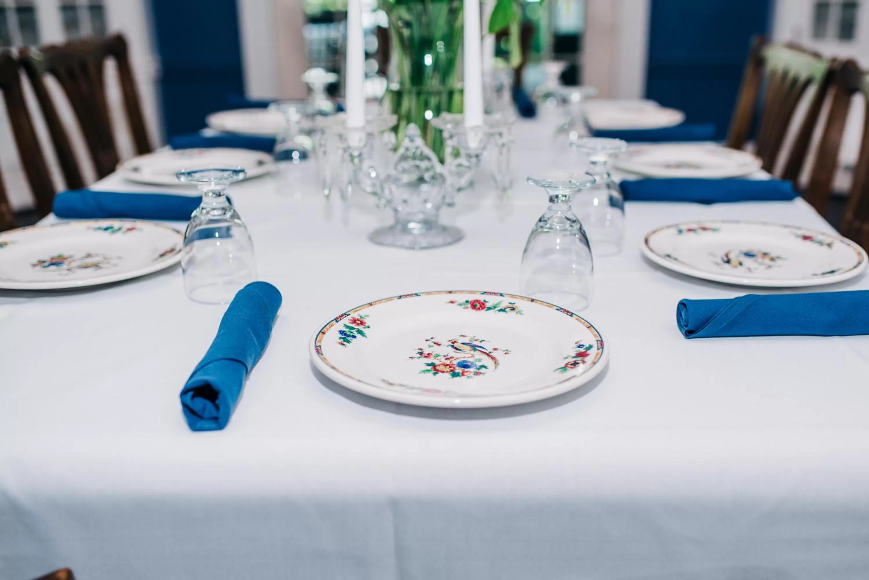 Food and drinks in Benn Conger Inn