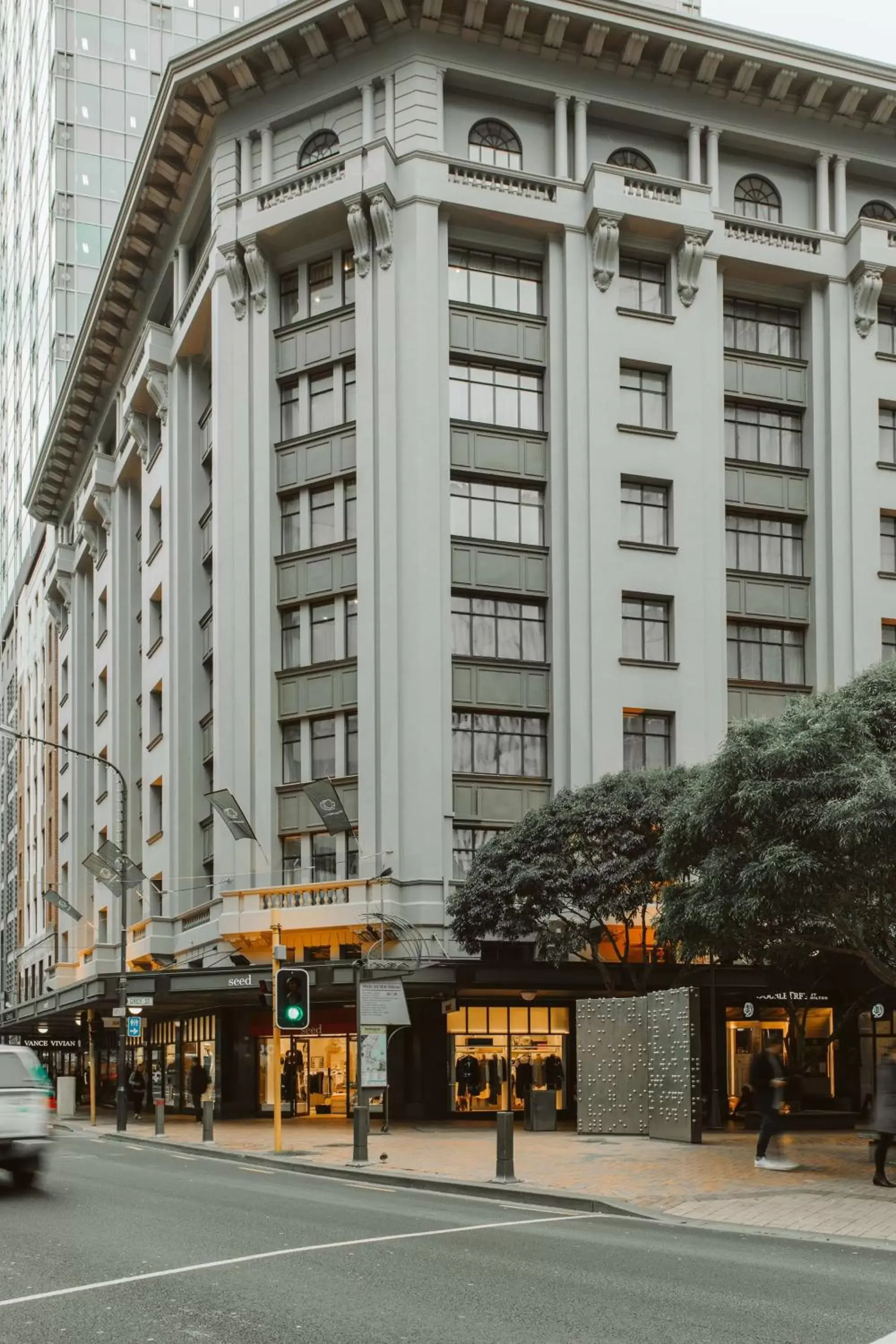 Property building in Doubletree By Hilton Wellington Property building in Doubletree By Hilton Wellington