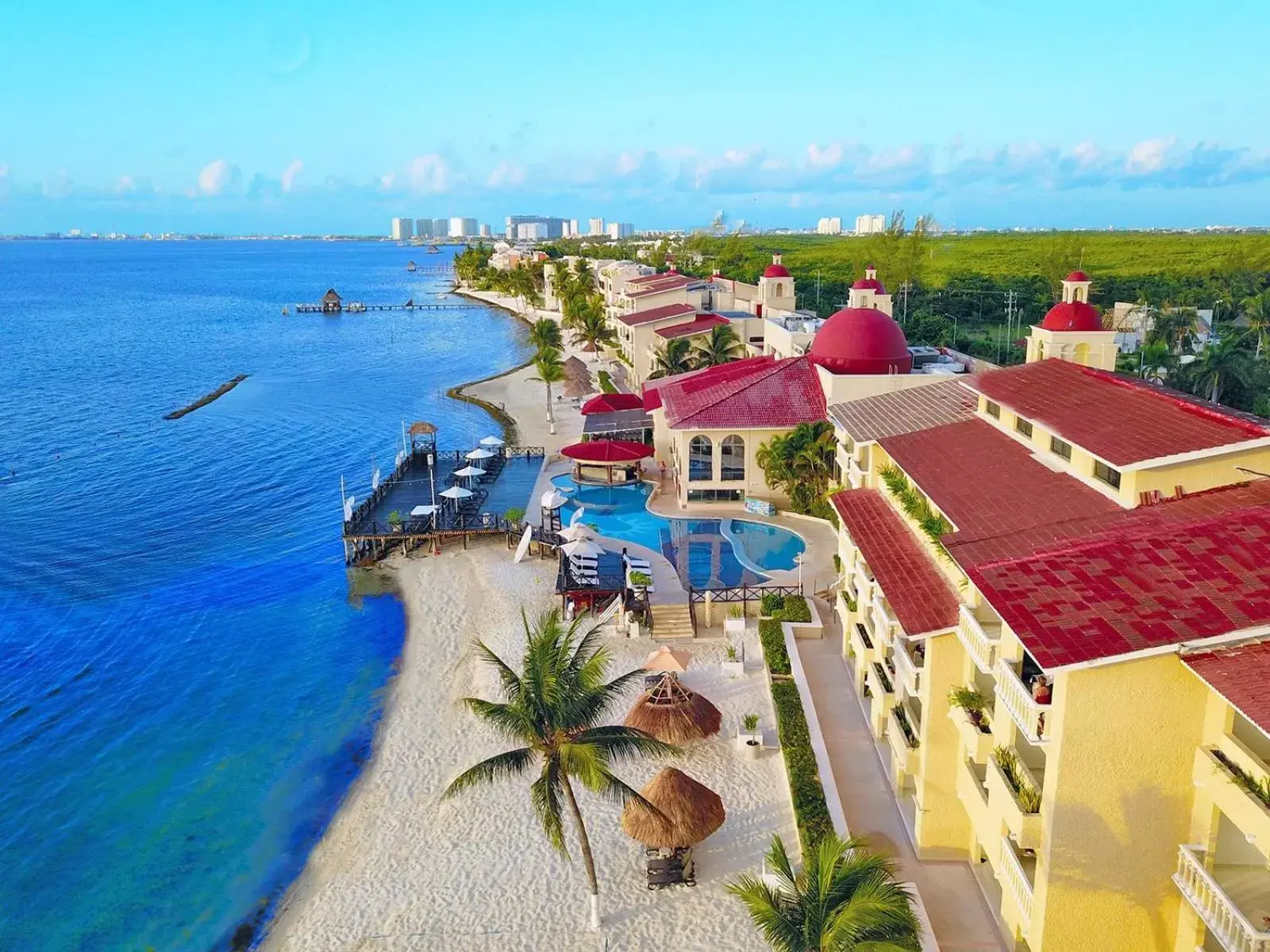 Property building, Bird's-eye View in All Ritmo Cancun Resort & Water Park