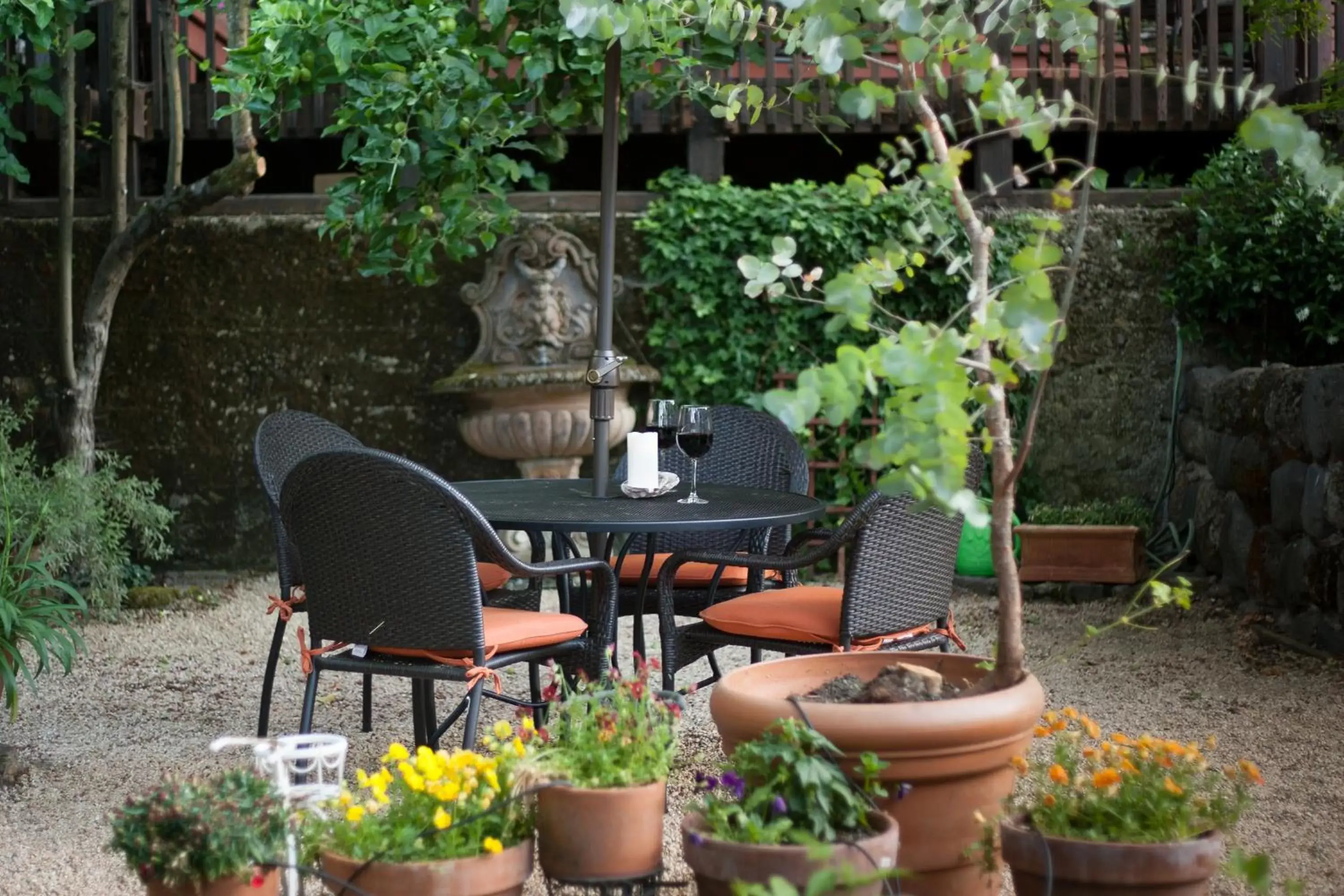 Balcony/Terrace in Calistoga Wine Way Inn