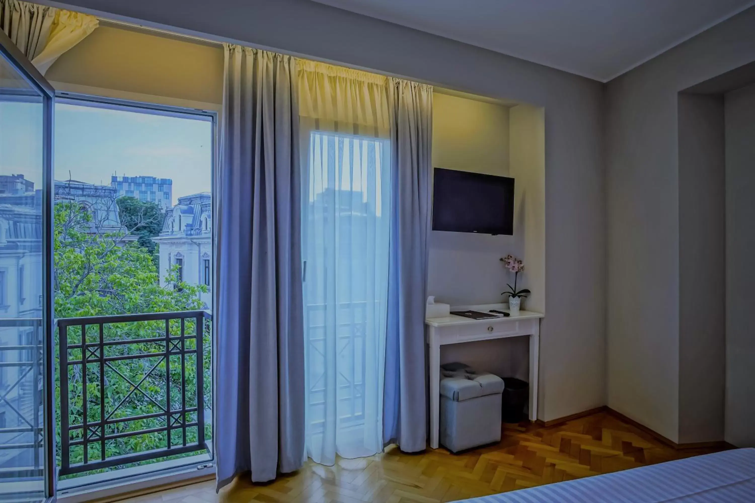 Street view, Bed in Venis Boutique Hotel Street view, Bed in Venis Boutique Hotel