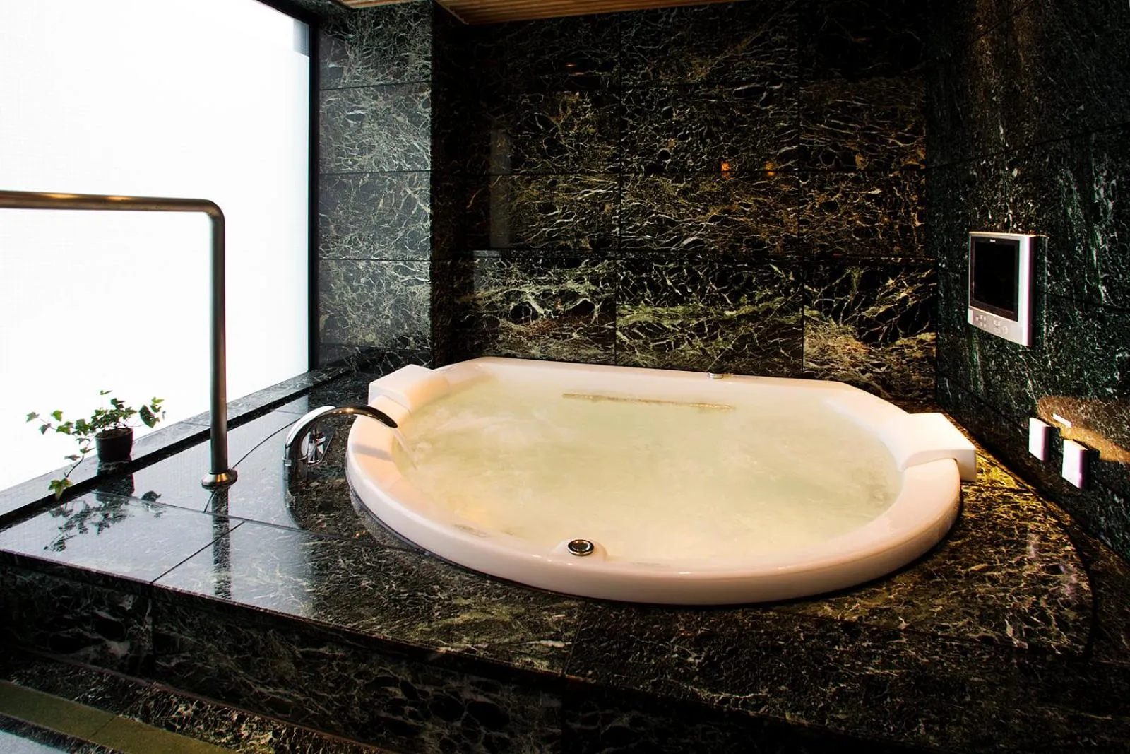 Spa and wellness centre/facilities in Honjin Hiranoya Kachoan