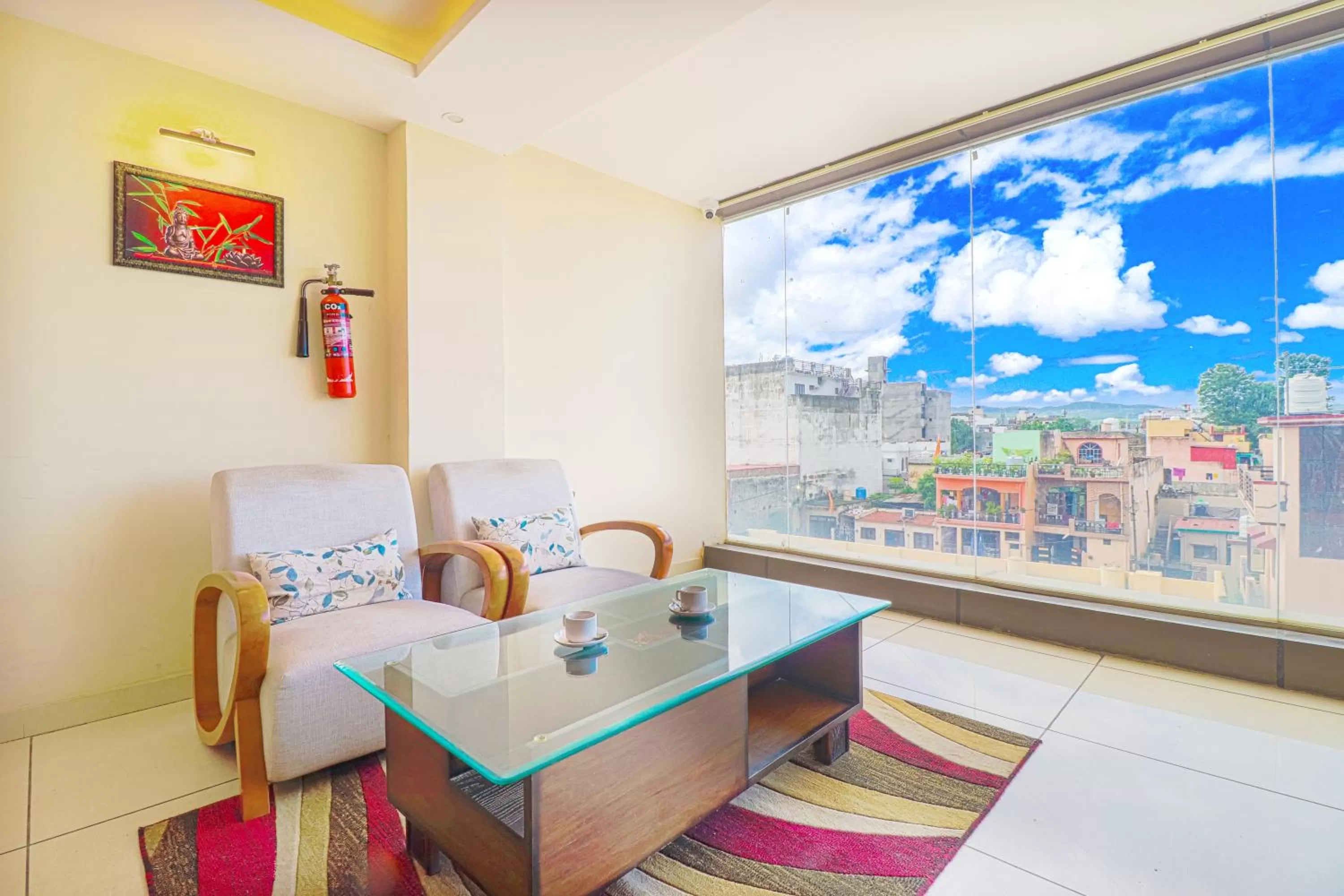 Seating area, Bed in The Glory Hotel