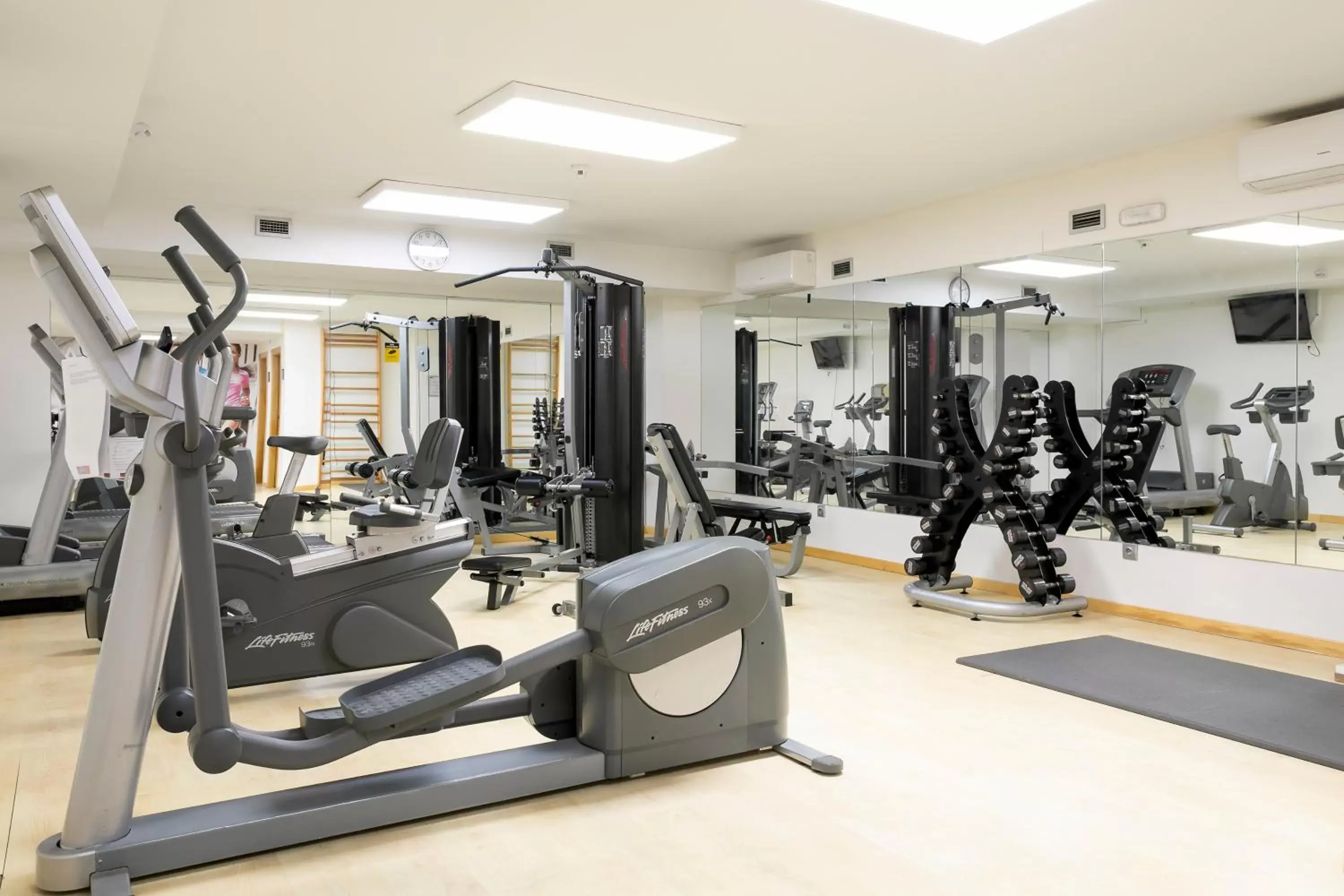 Fitness centre/facilities, Fitness Center/Facilities in Sol Port Cambrils Hotel