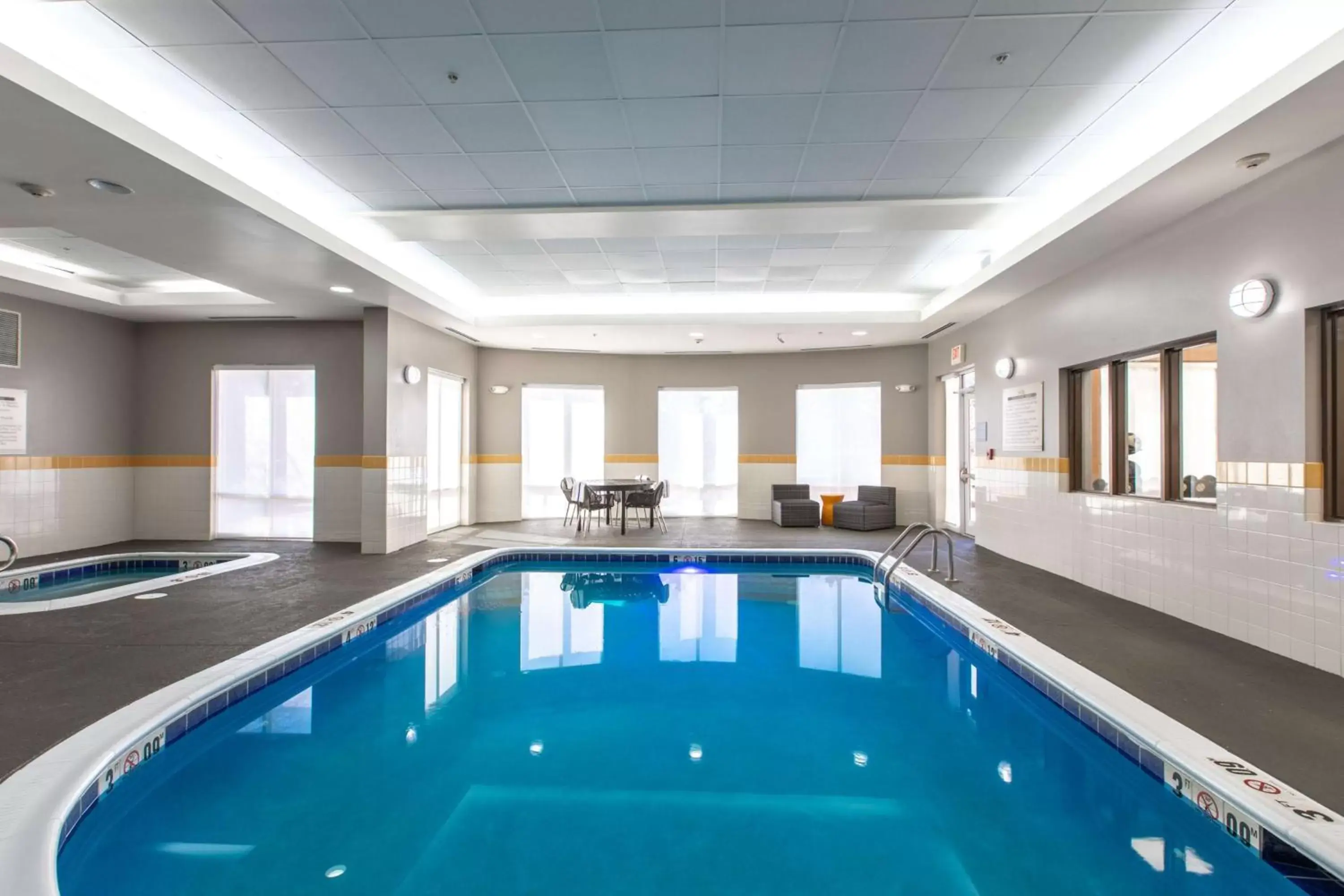 Pool view, Swimming Pool in Hilton Garden Inn Lynchburg