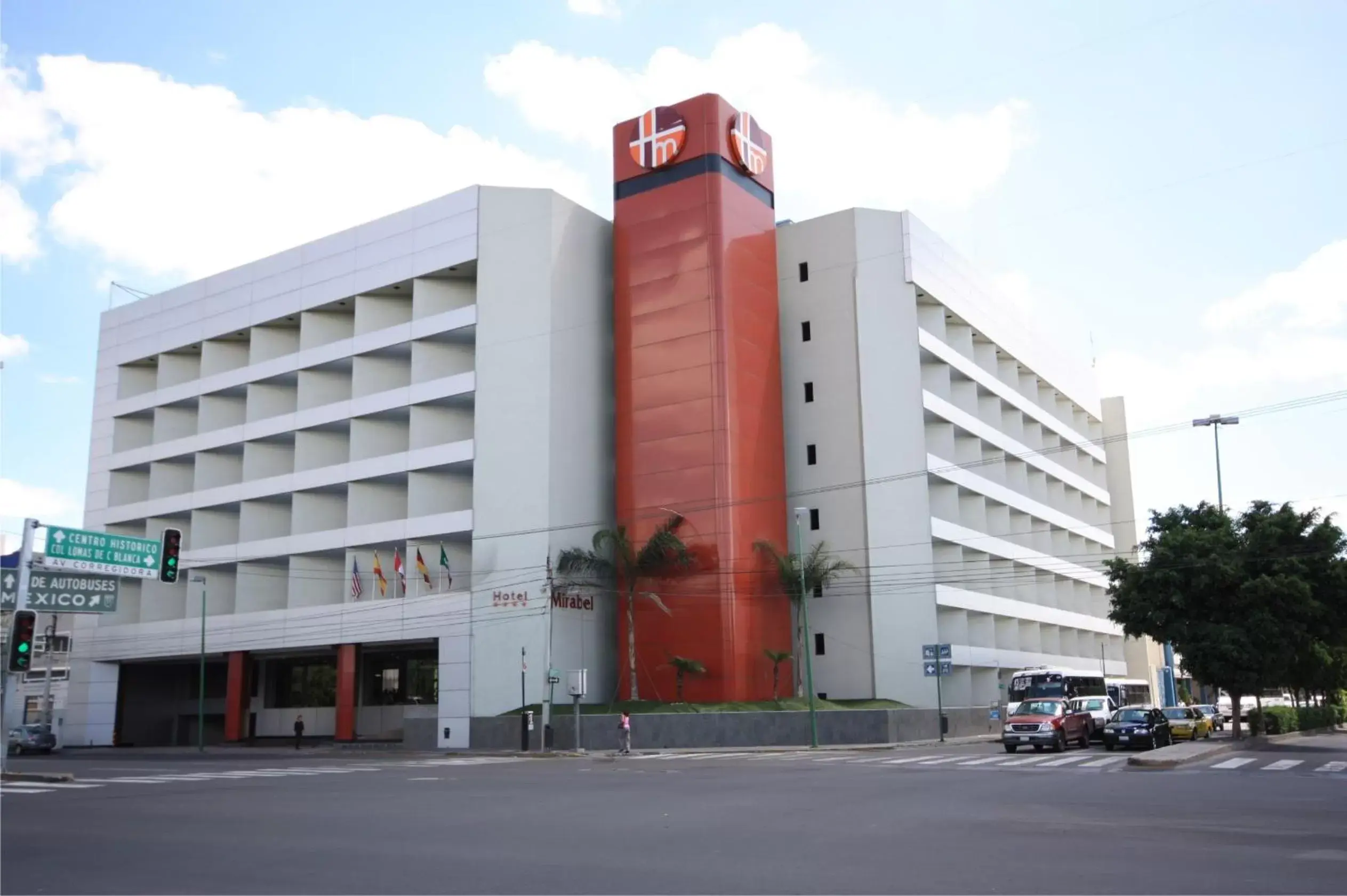 Facade/entrance, Property Building in Hotel Mirabel