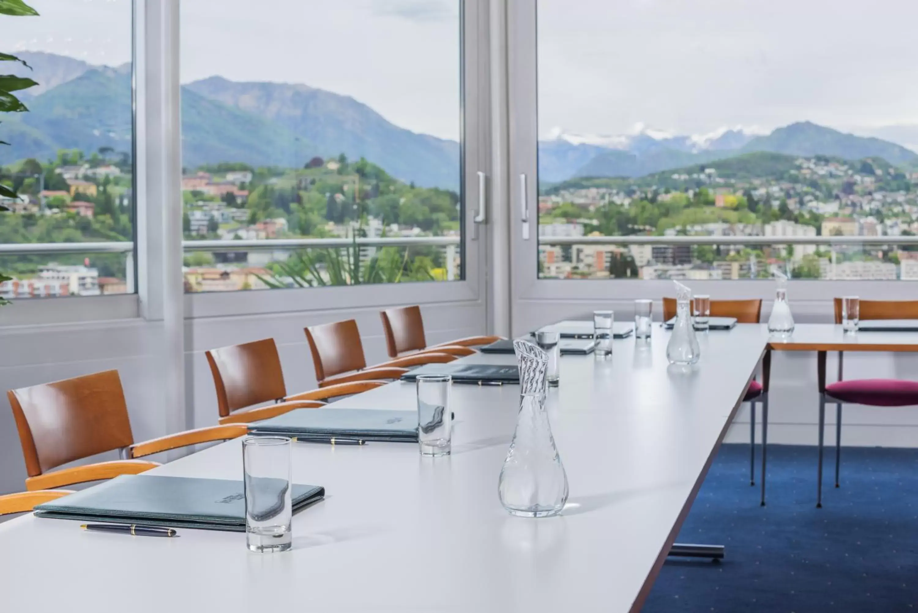 Meeting/conference room, Restaurant/Places to Eat in Suitenhotel Parco Paradiso