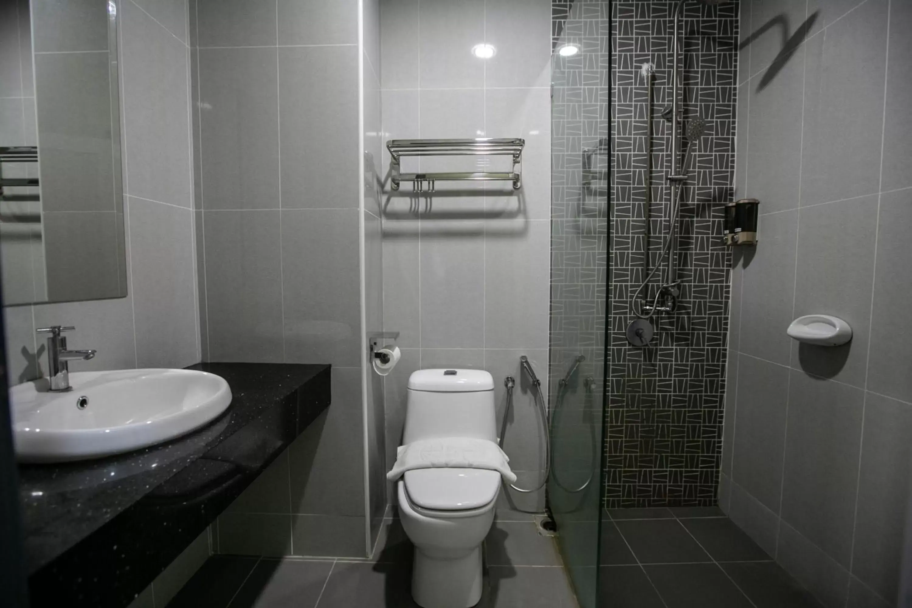 Bathroom in Avatel Jelutong
