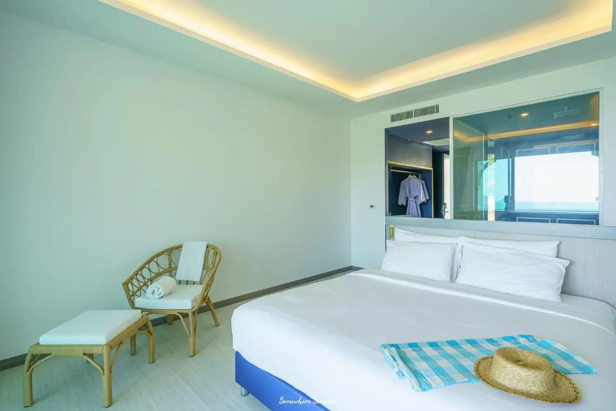 Guests, Bed in Krabi Tipa Resort - SHA EXTRA PLUS