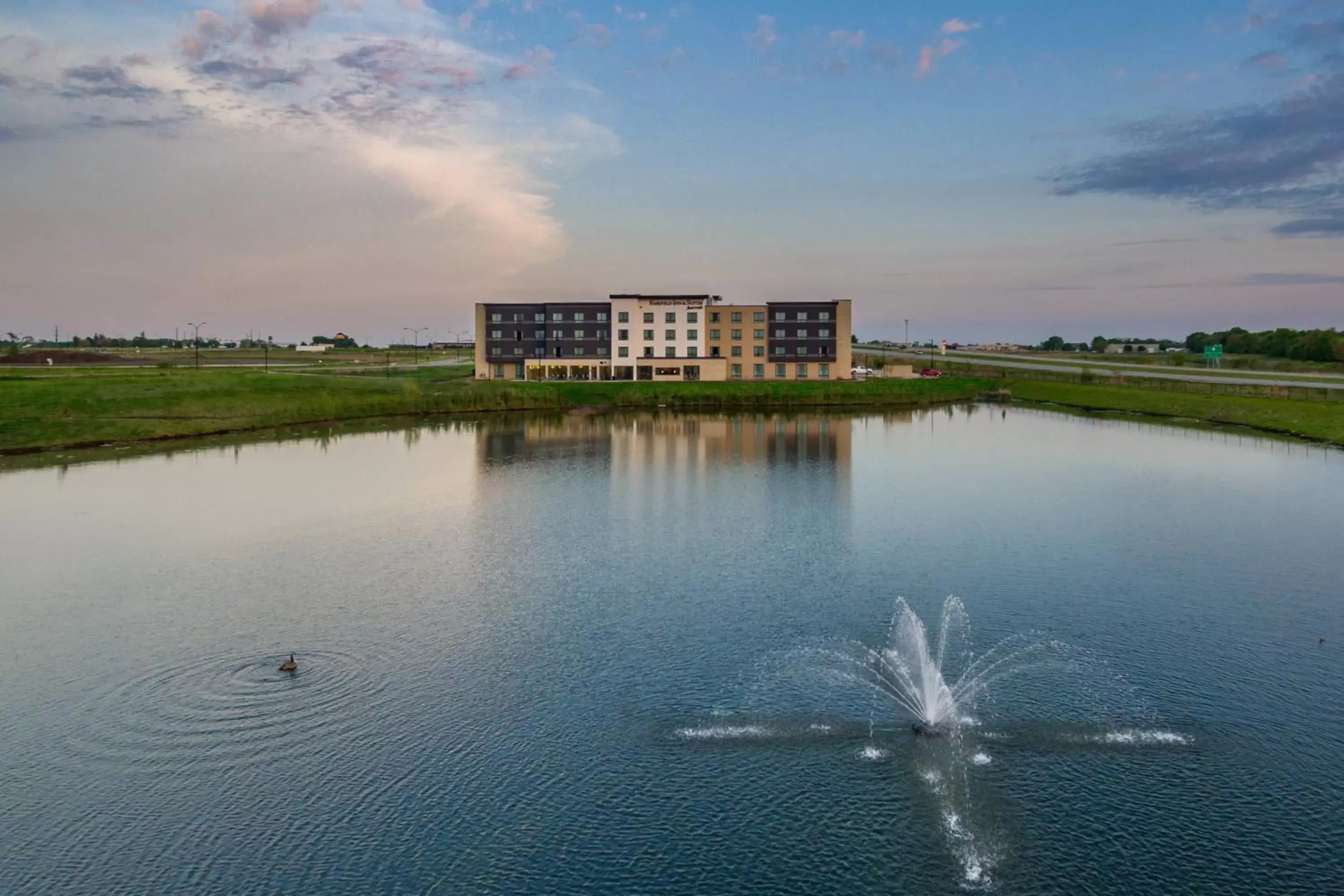 Property building in Fairfield Inn & Suites by Marriott Des Moines Altoona