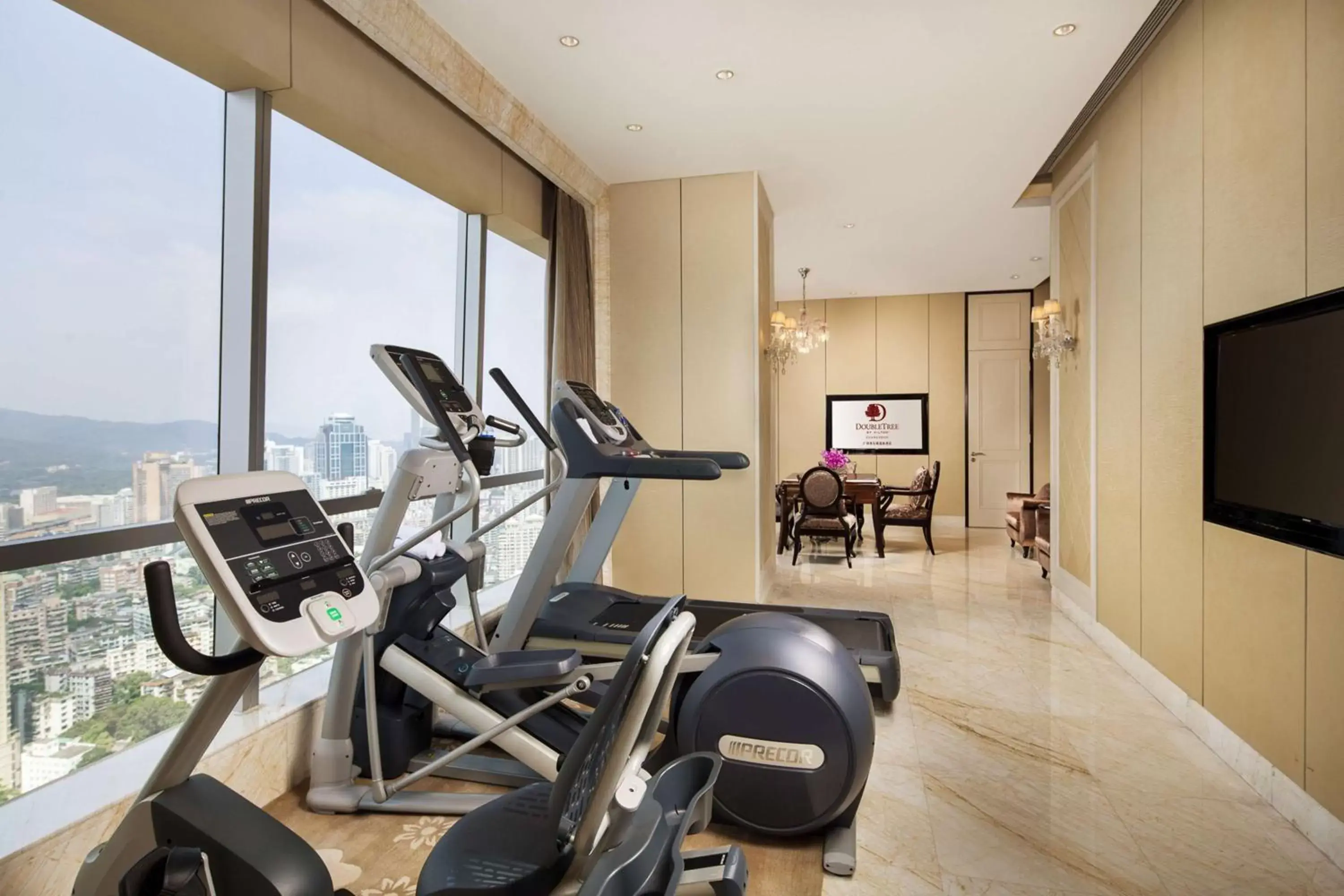 Fitness centre/facilities in DoubleTree by Hilton Guangzhou - Near Beijing Road Pedestrian Street Fitness centre/facilities in DoubleTree by Hilton Guangzhou - Near Beijing Road Pedestrian Street