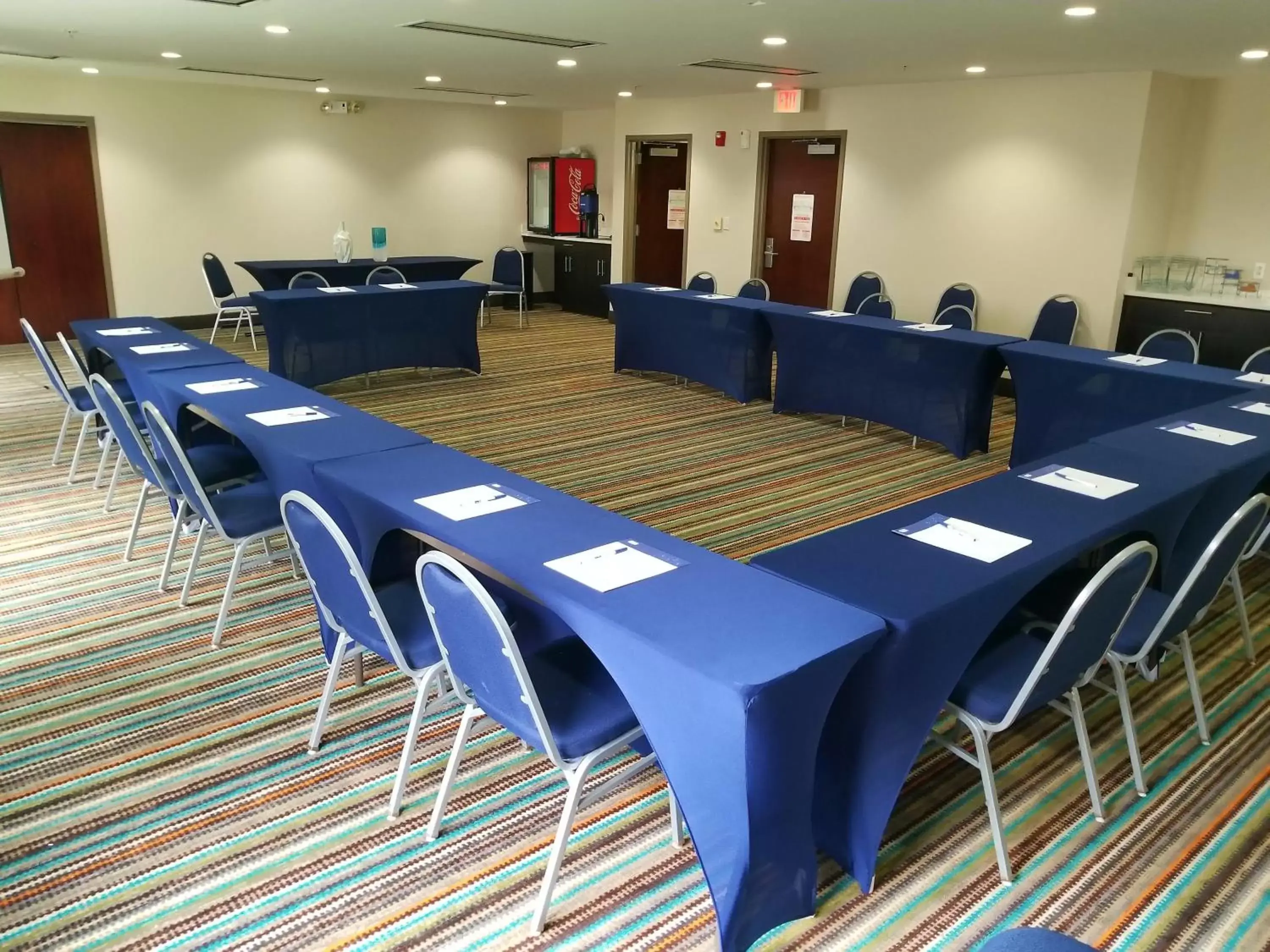 Meeting/conference room in Holiday Inn Express Hotel & Suites Mebane, an IHG Hotel