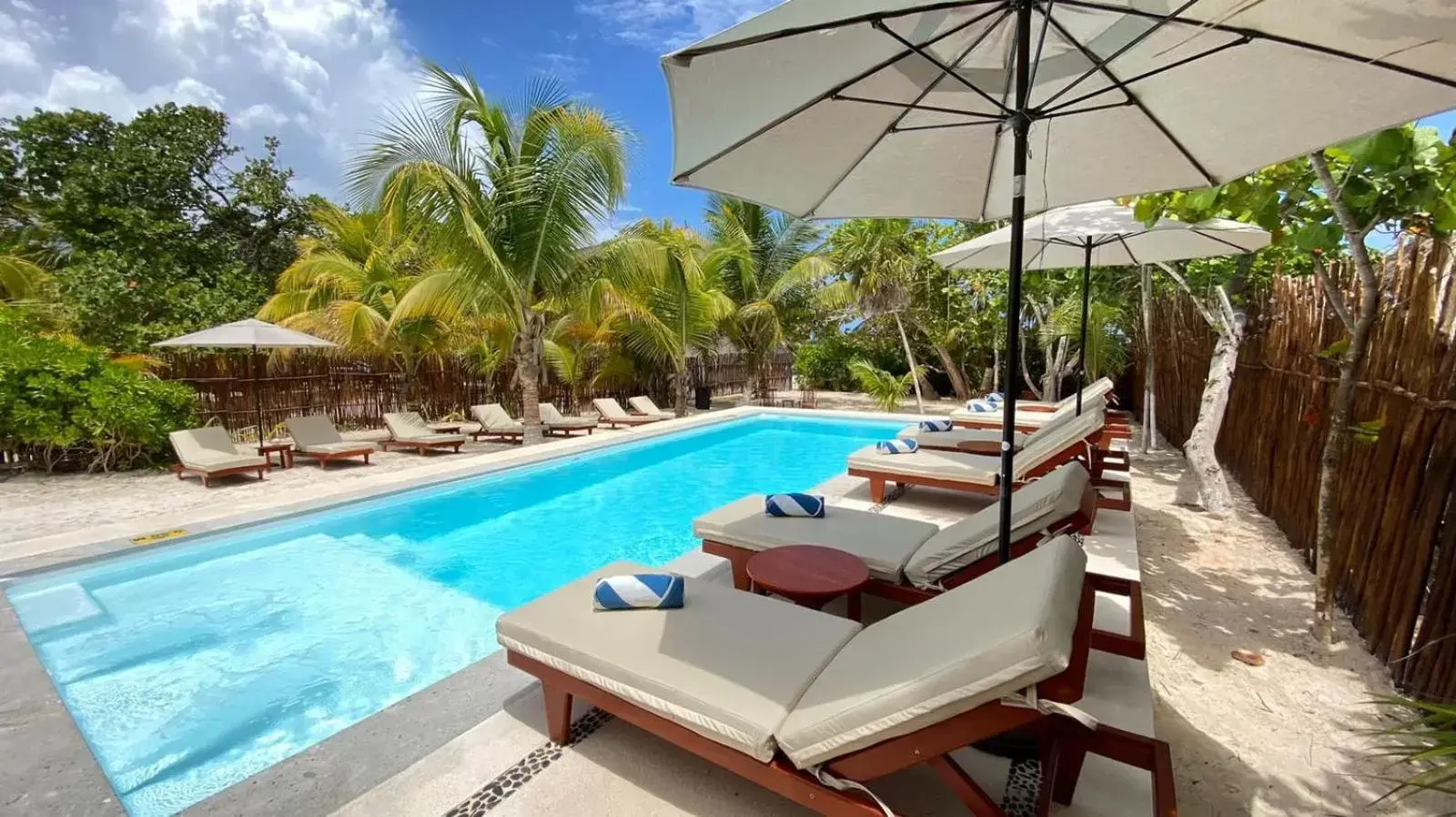 Swimming Pool in El Paraiso Hotel Tulum