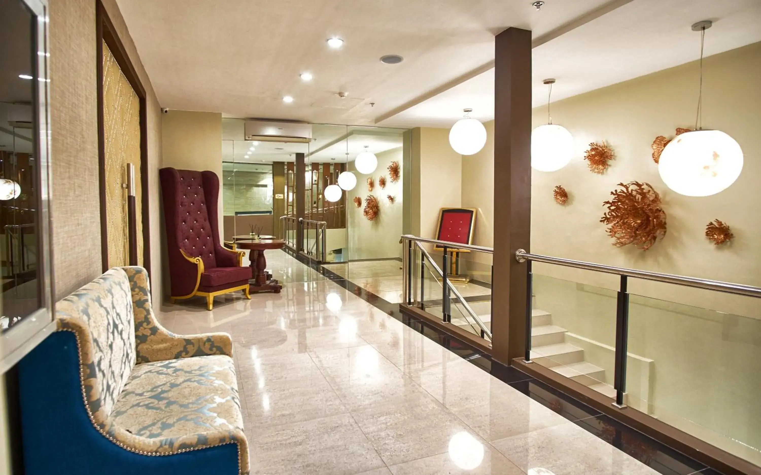 Property building, Lobby/Reception in J7 HOTEL