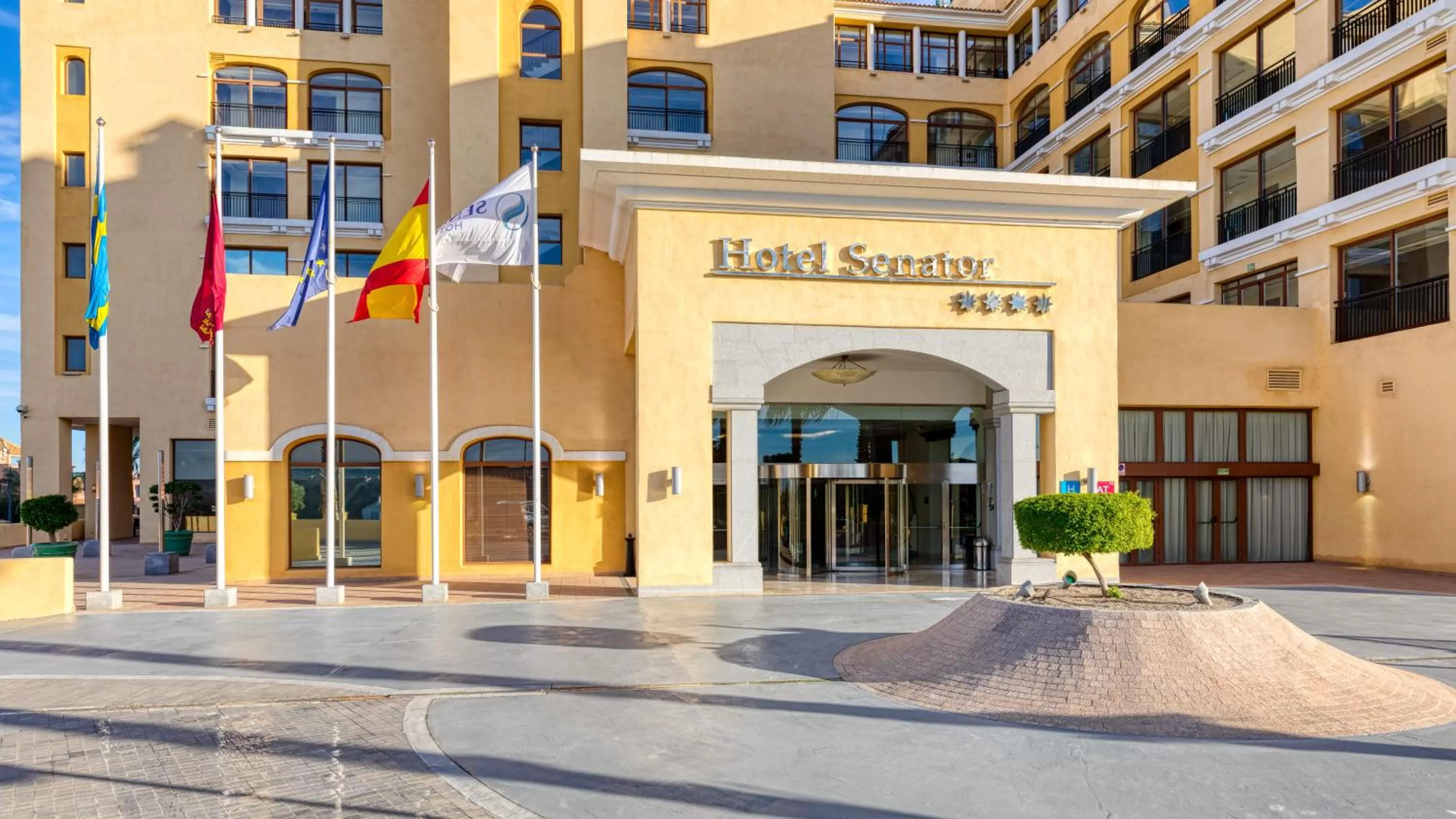Facade/entrance in Senator Mar Menor Golf & Spa Resort