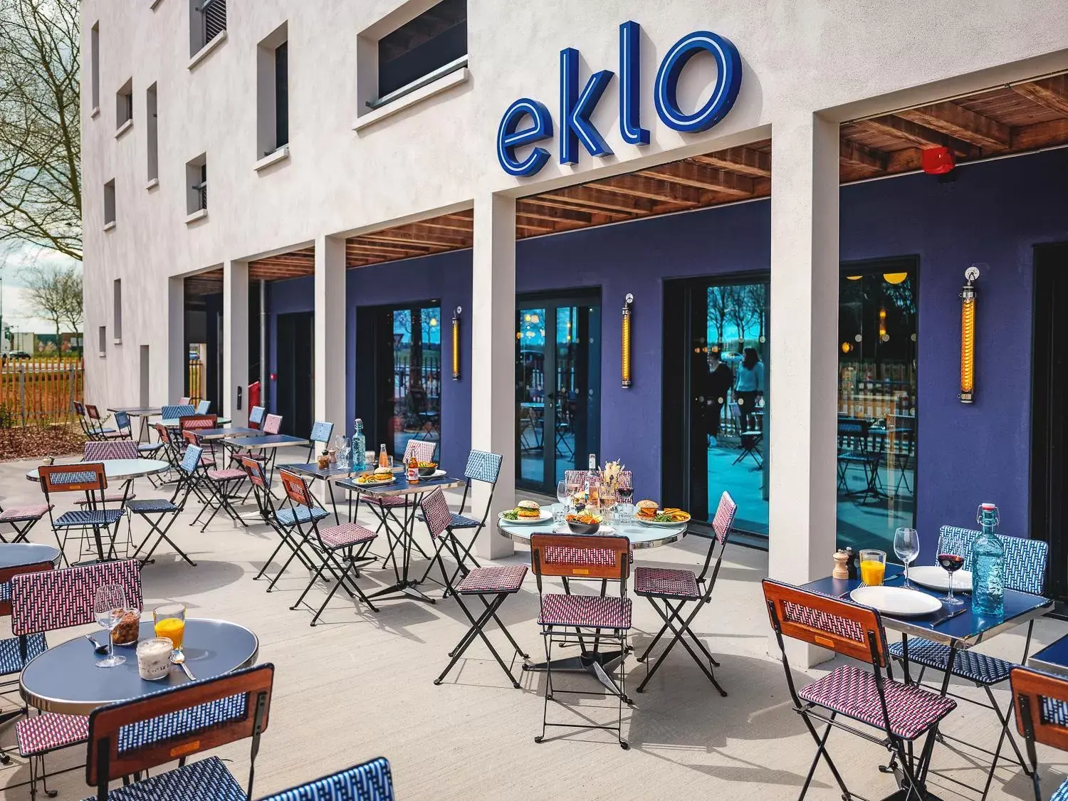 Patio, Restaurant/Places to Eat in Eklo Marne La Vallée