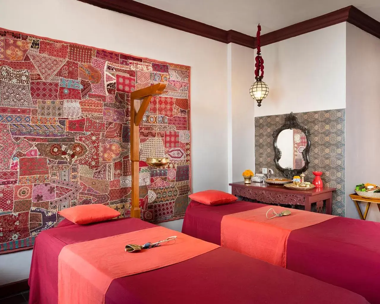 Massage, Bed in Adiwana Resort Jembawan Massage, Bed in Adiwana Resort Jembawan