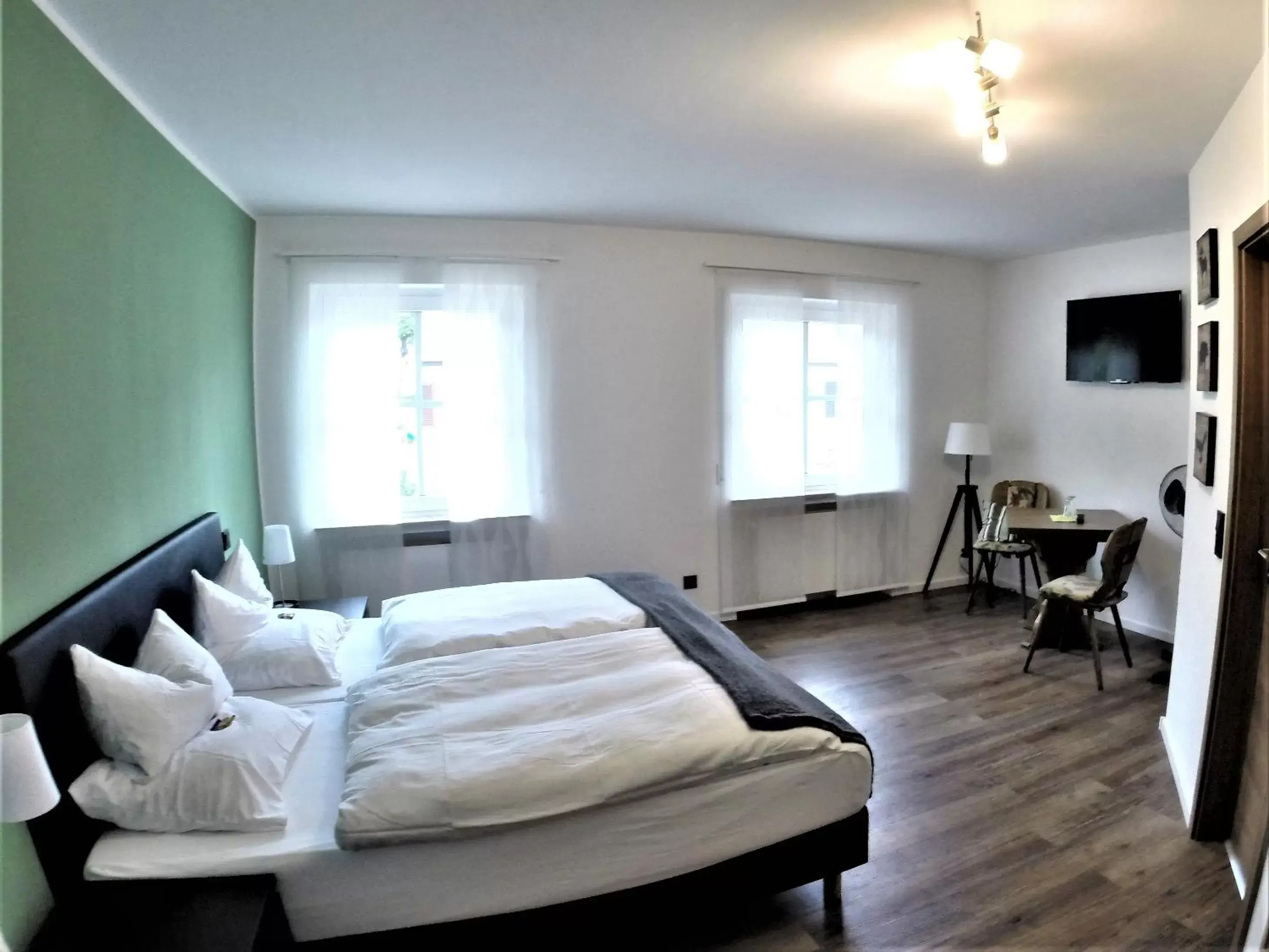 Bedroom in Landgasthof Ralinger Hof