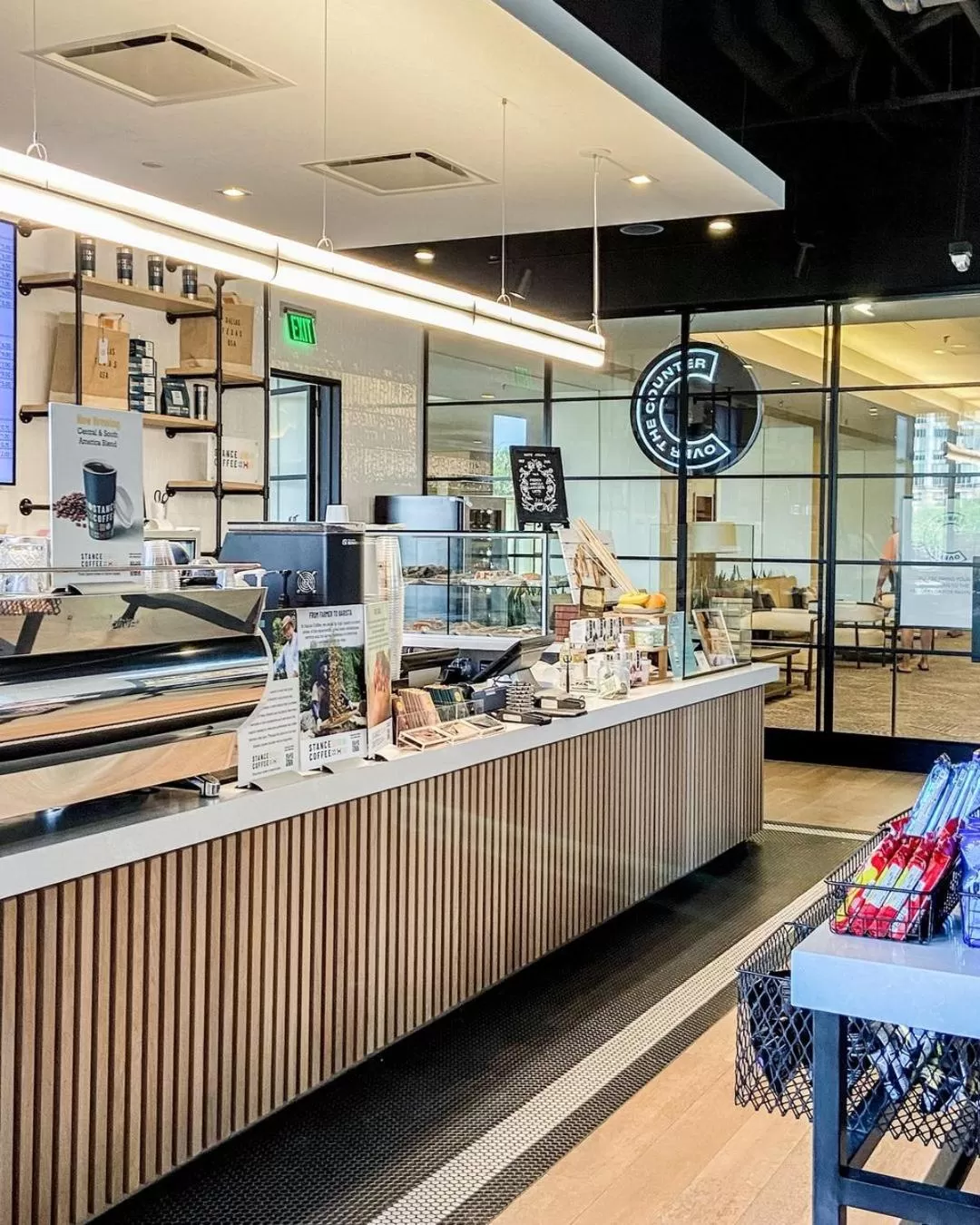 Restaurant/places to eat in Omni Las Colinas Hotel