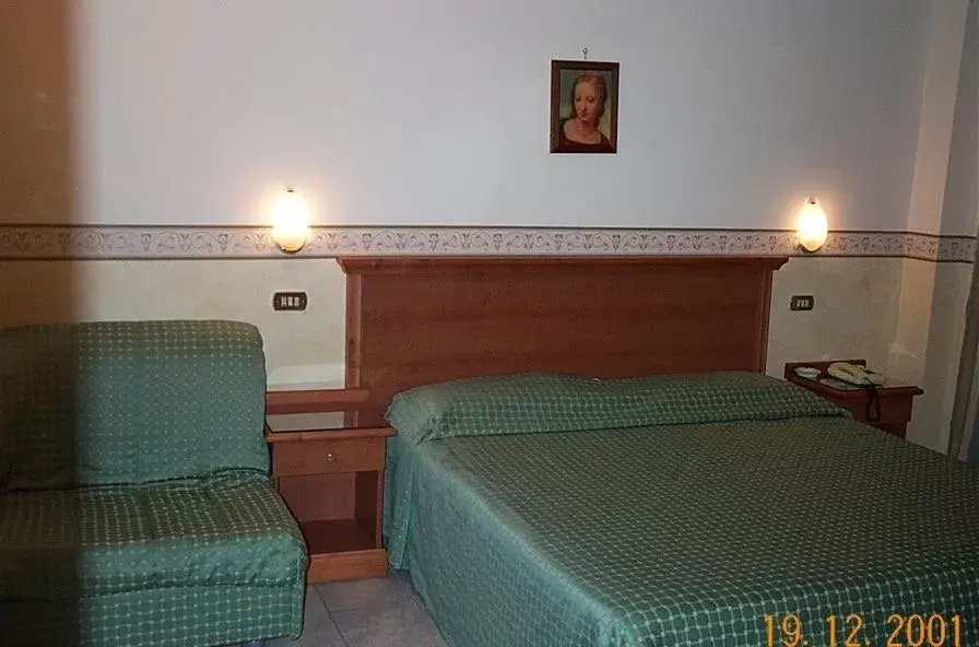 Photo of the whole room, Bed in Hotel Lento