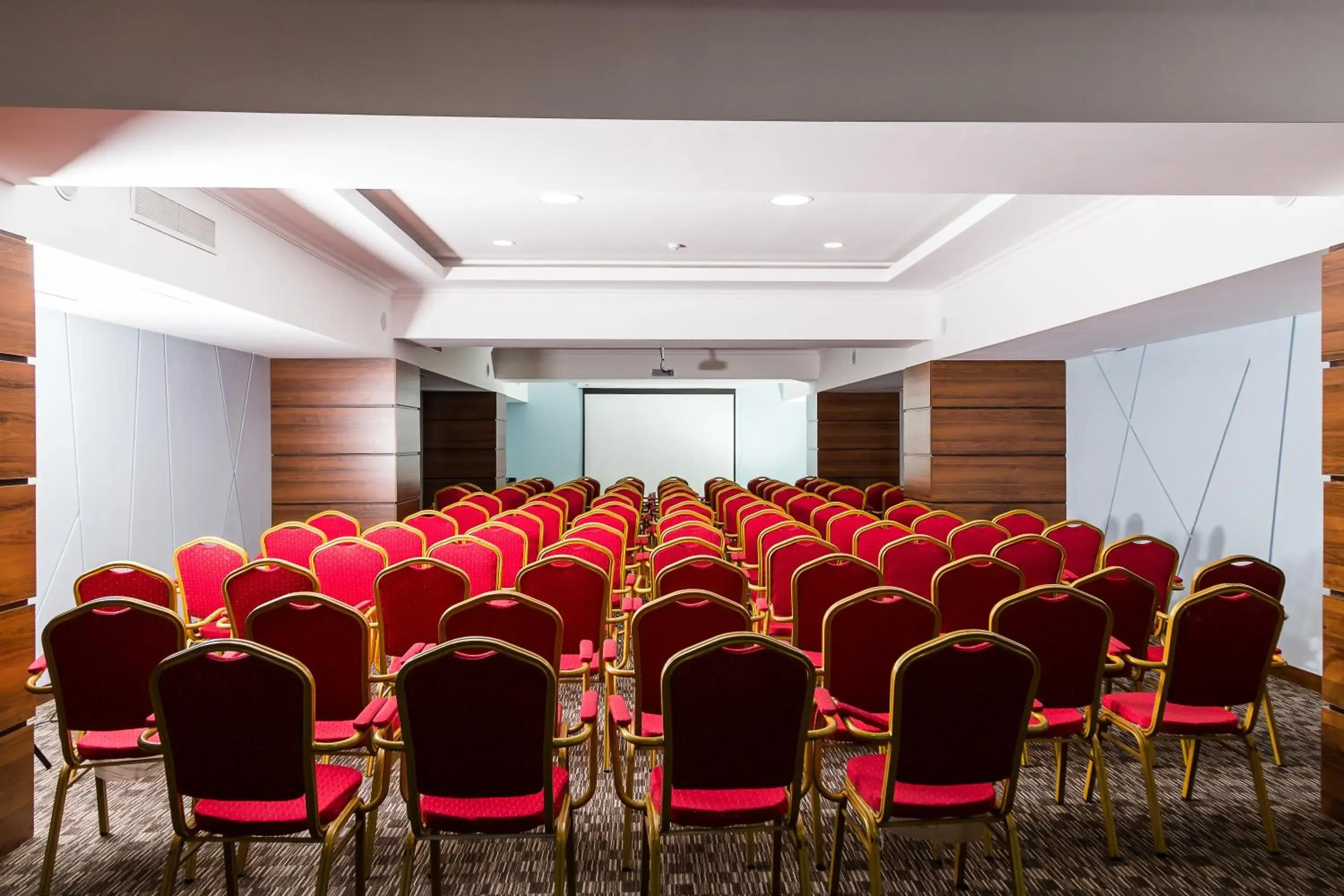 Business facilities in Grand Hotel Eurasia