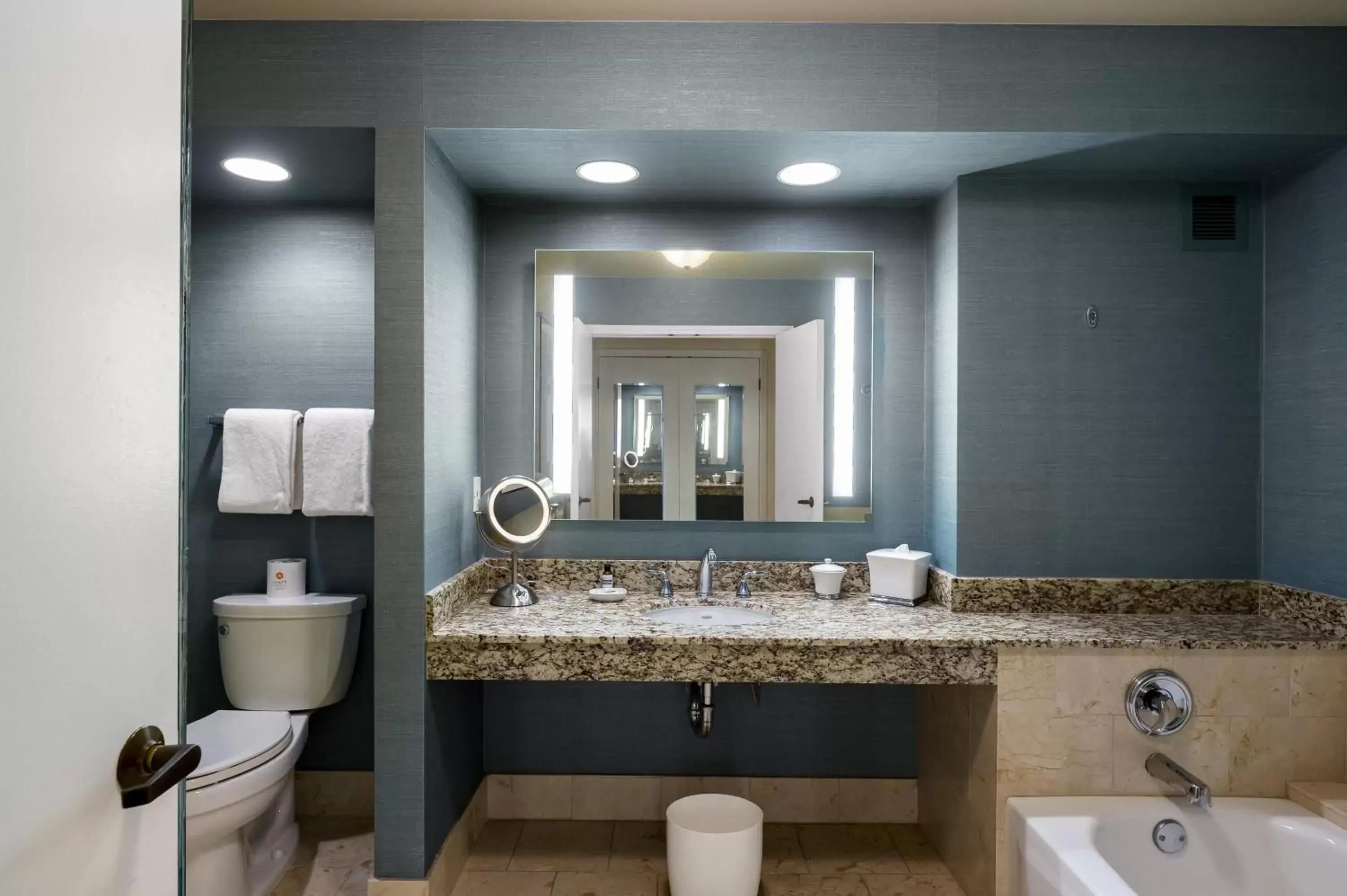 Bathroom in Hyatt Regency Indian Wells Resort & Spa