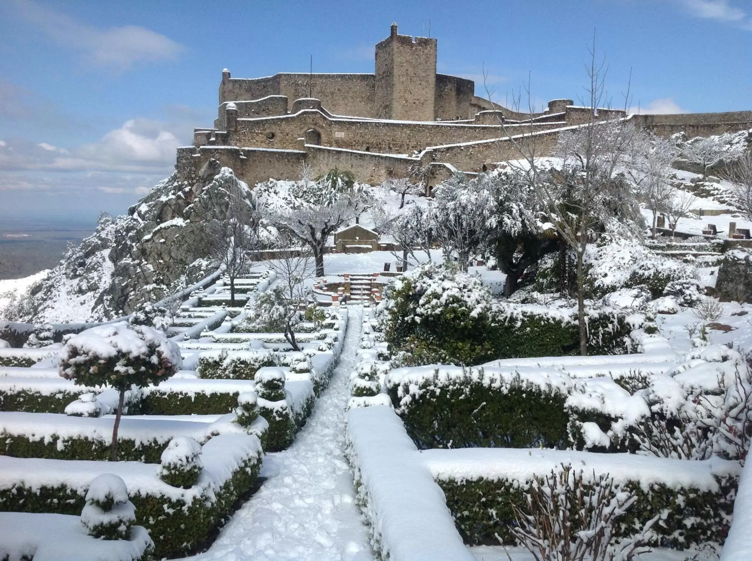 Area and facilities, Winter in Dom Dinis Marvão