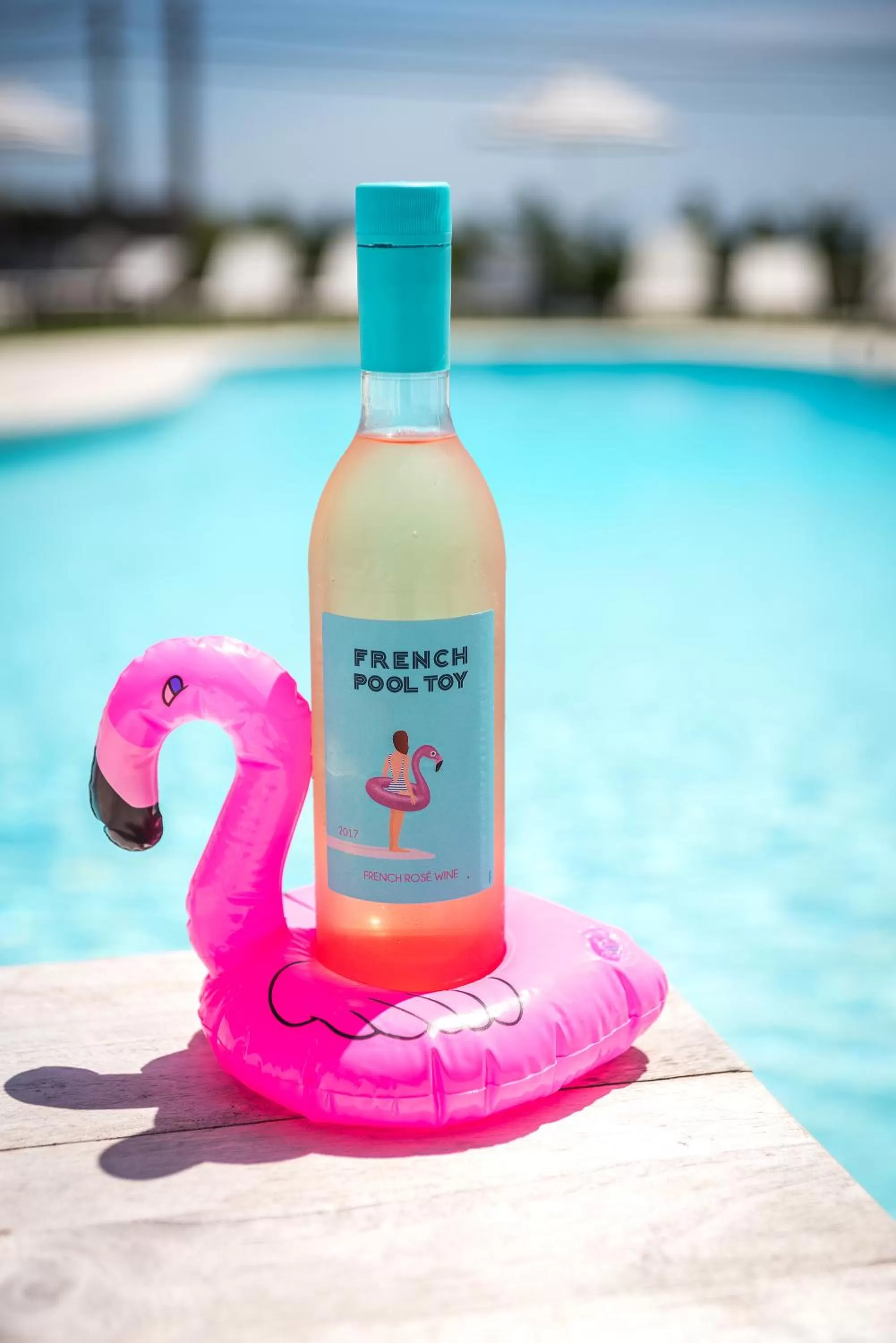 Pool view in Breakers Montauk