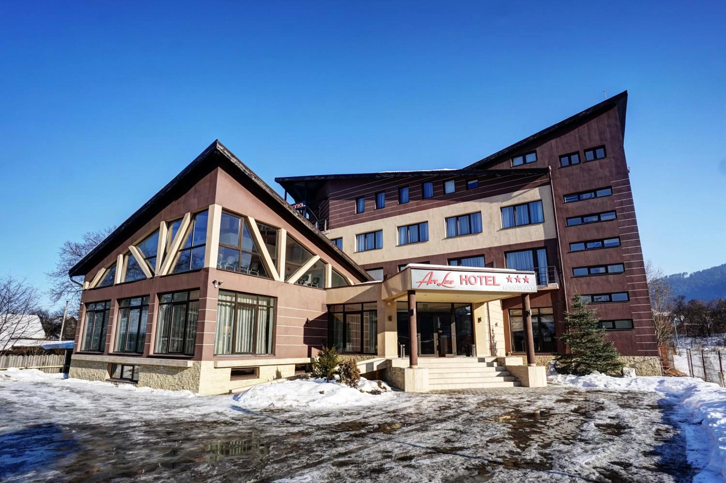 Facade/entrance in Hotel Ave Lux