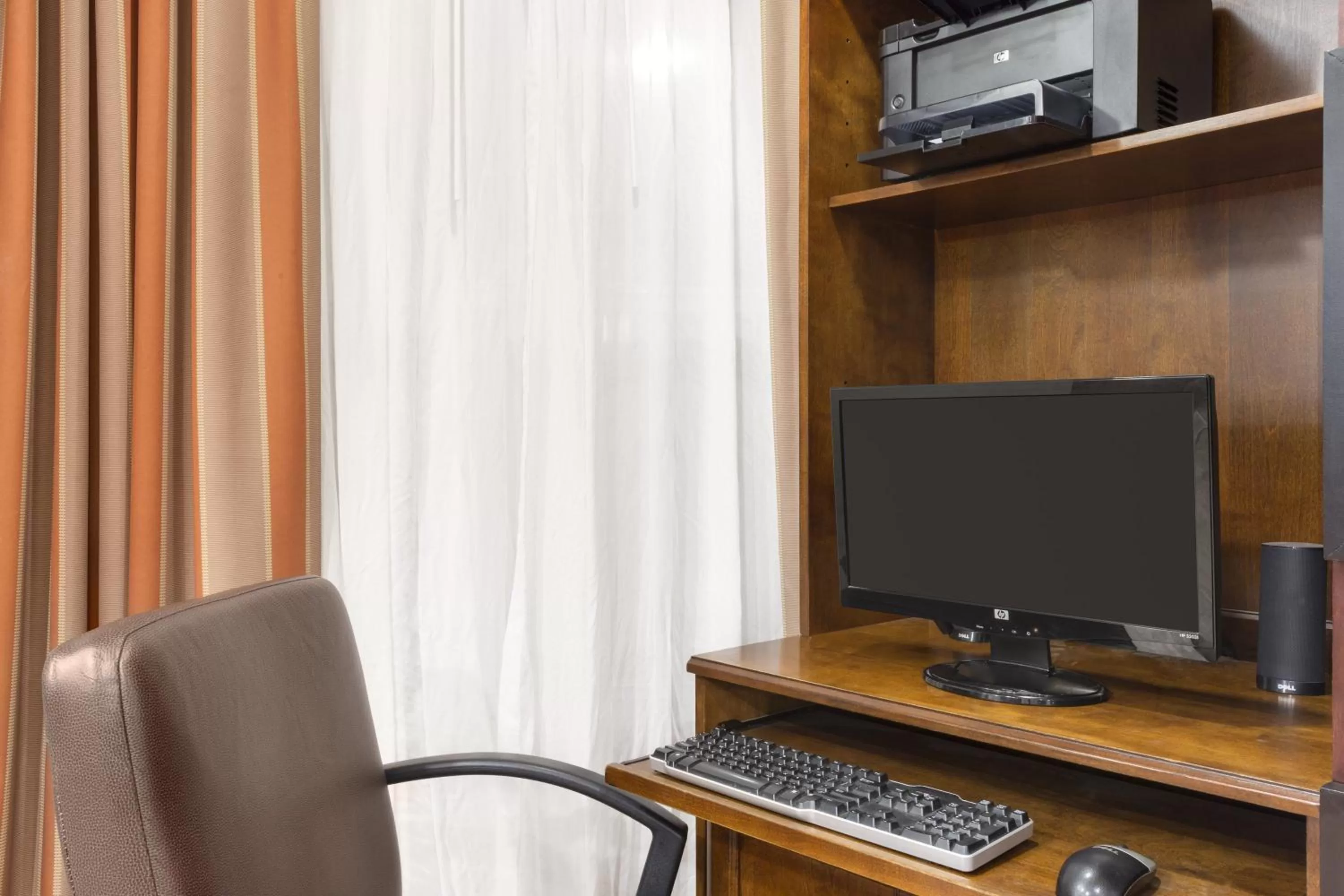 Business facilities in Country Inn & Suites by Radisson, Columbus, GA