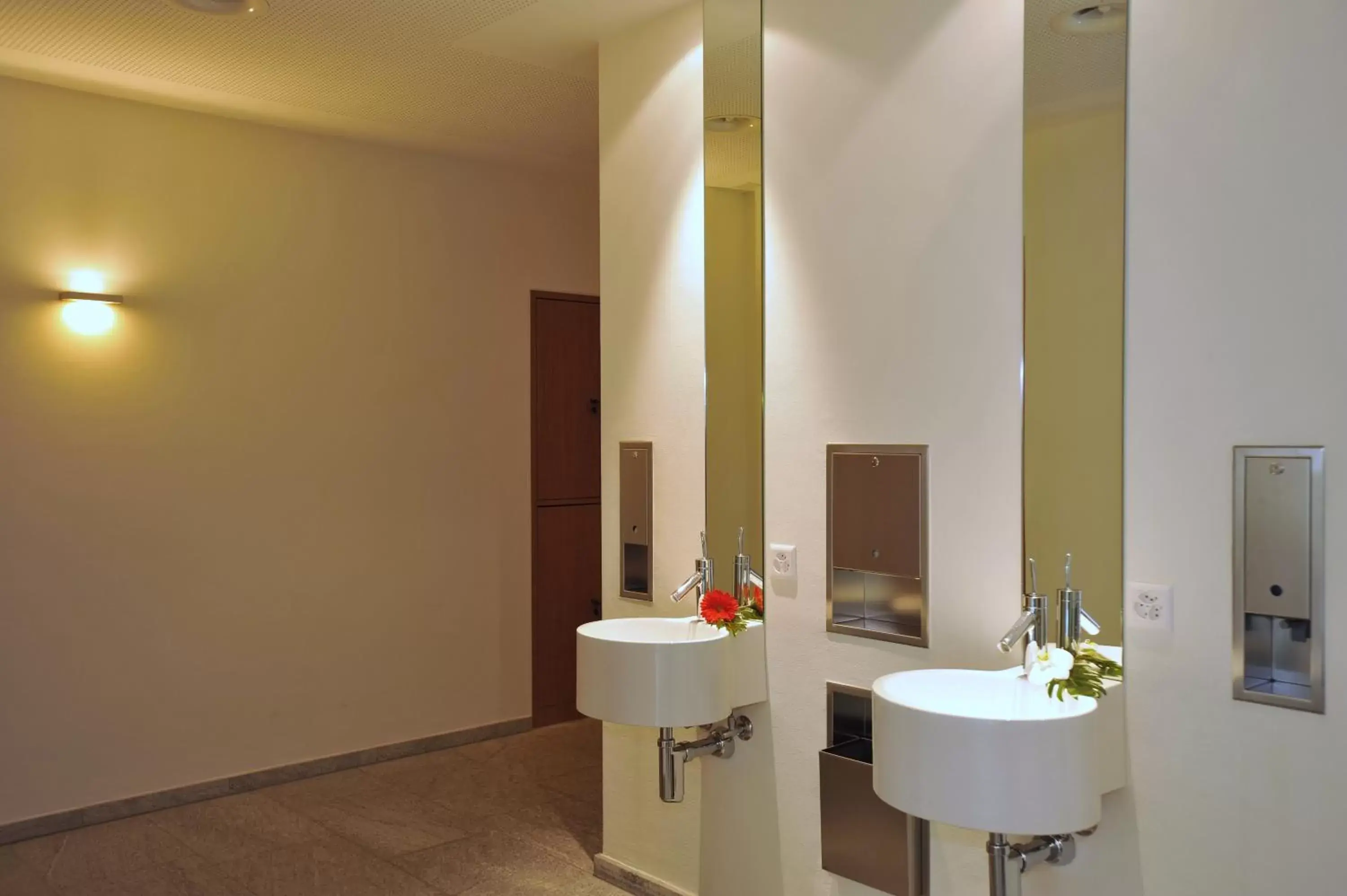 Bathroom in Blatter's Arosa Hotel & Bella Vista SPA