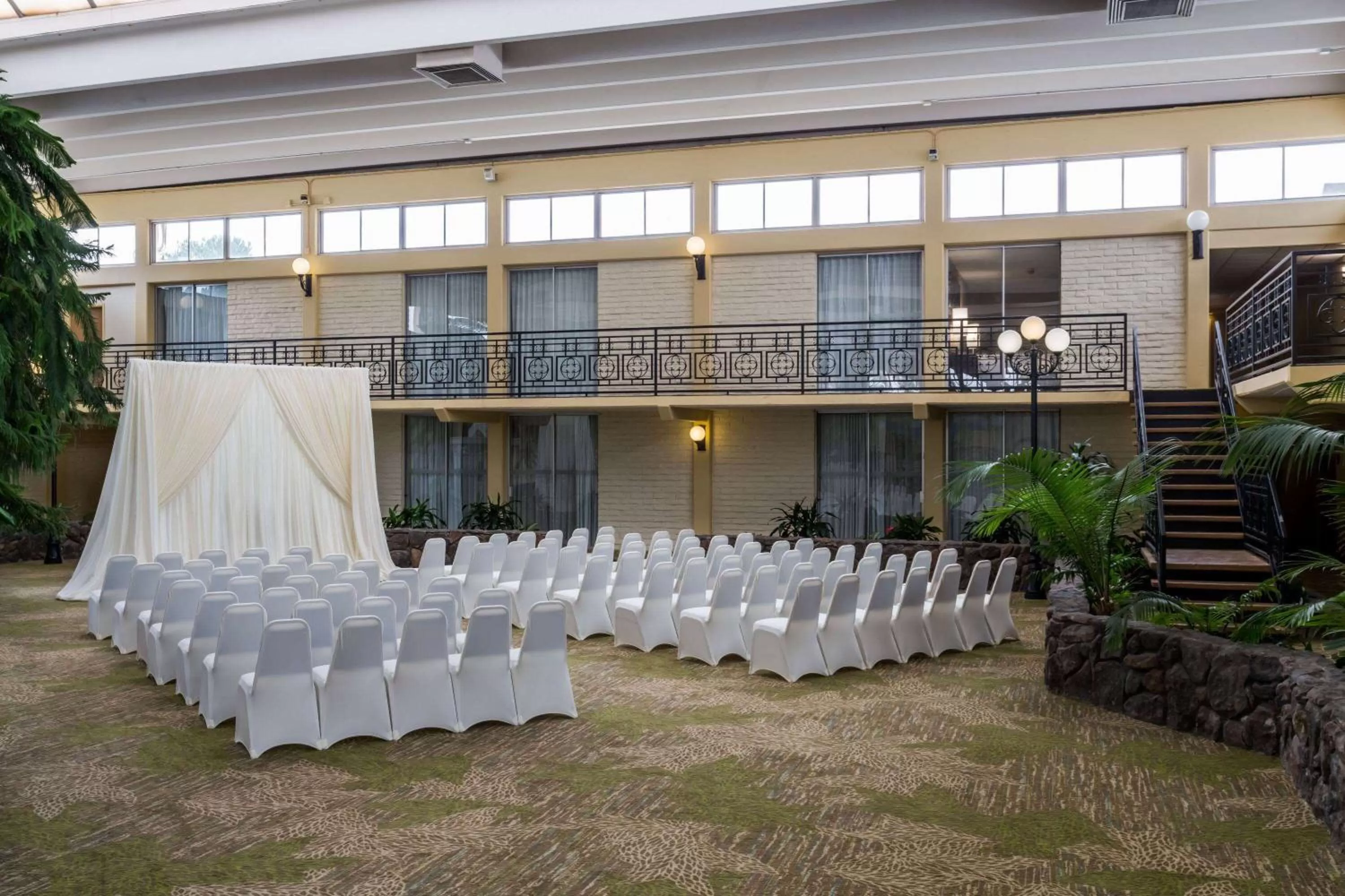 Balcony/Terrace in Wyndham Garden Fresno Yosemite Airport