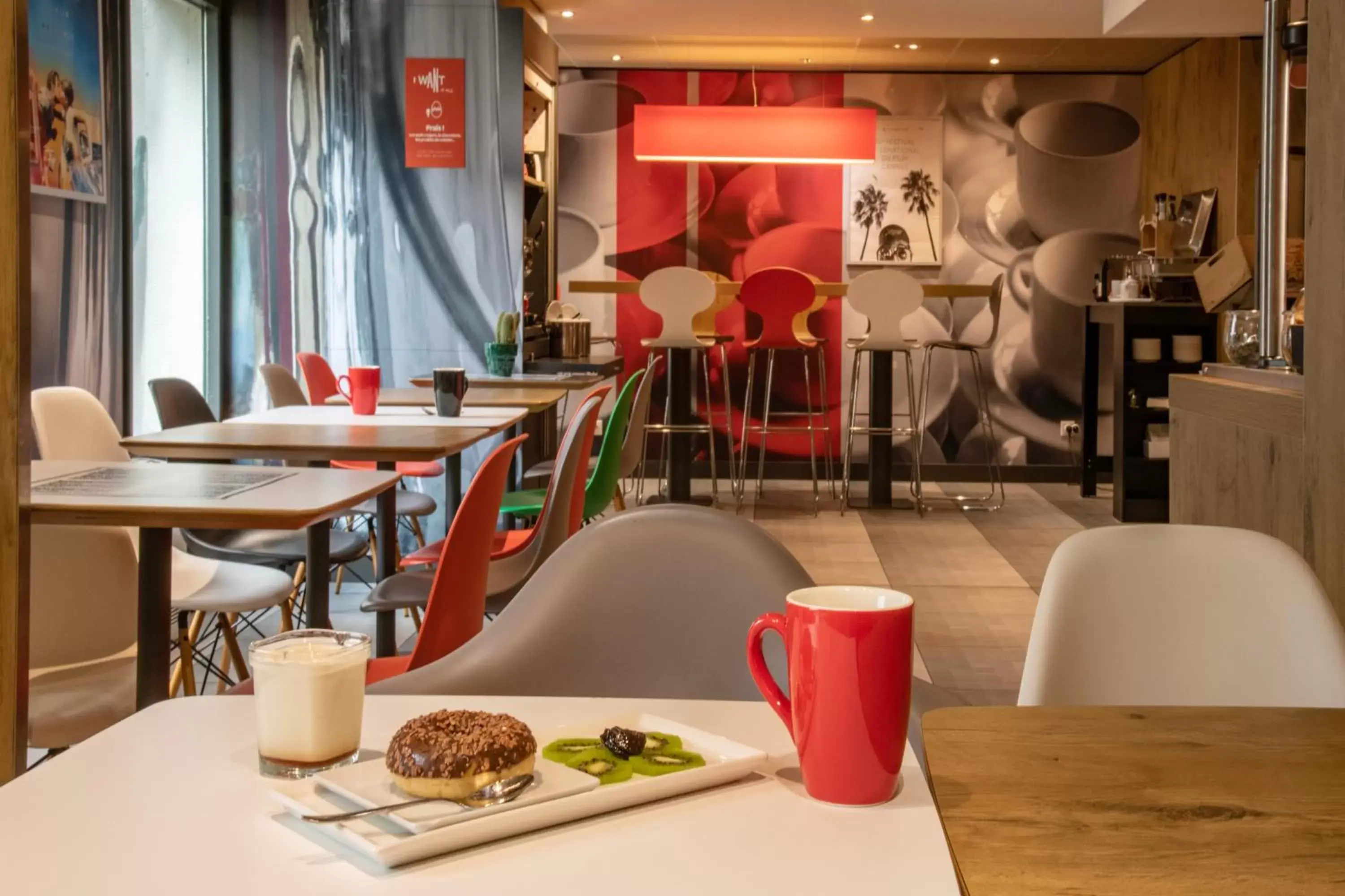 Breakfast, Restaurant/Places to Eat in ibis Cannes Centre