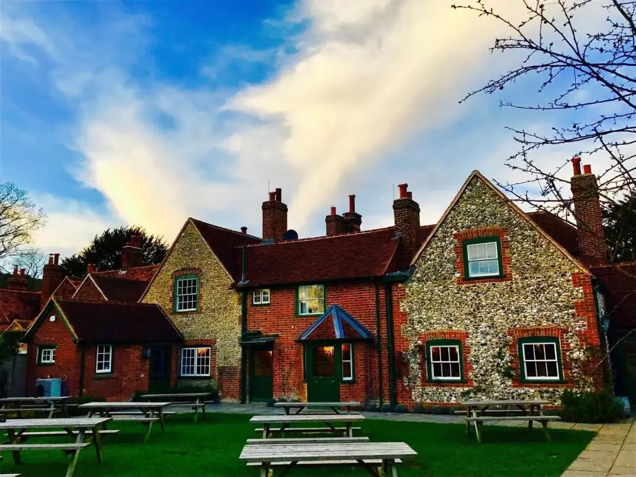 Property Building in The Stag and Huntsman at Hambleden