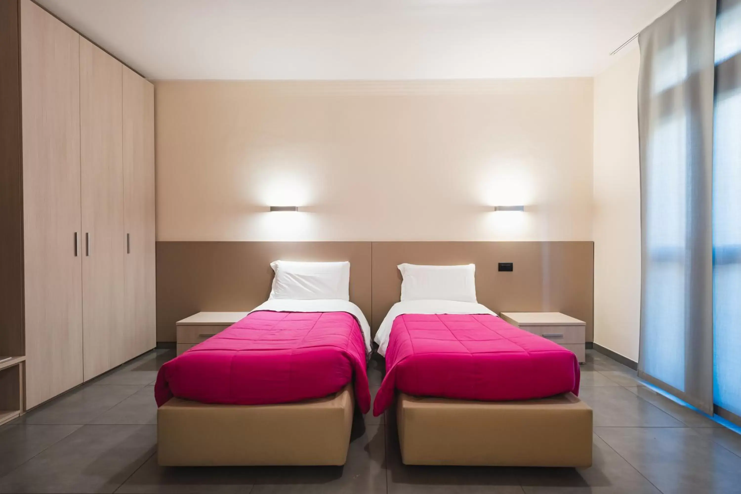 Bedroom, Bed in Parini Hotel