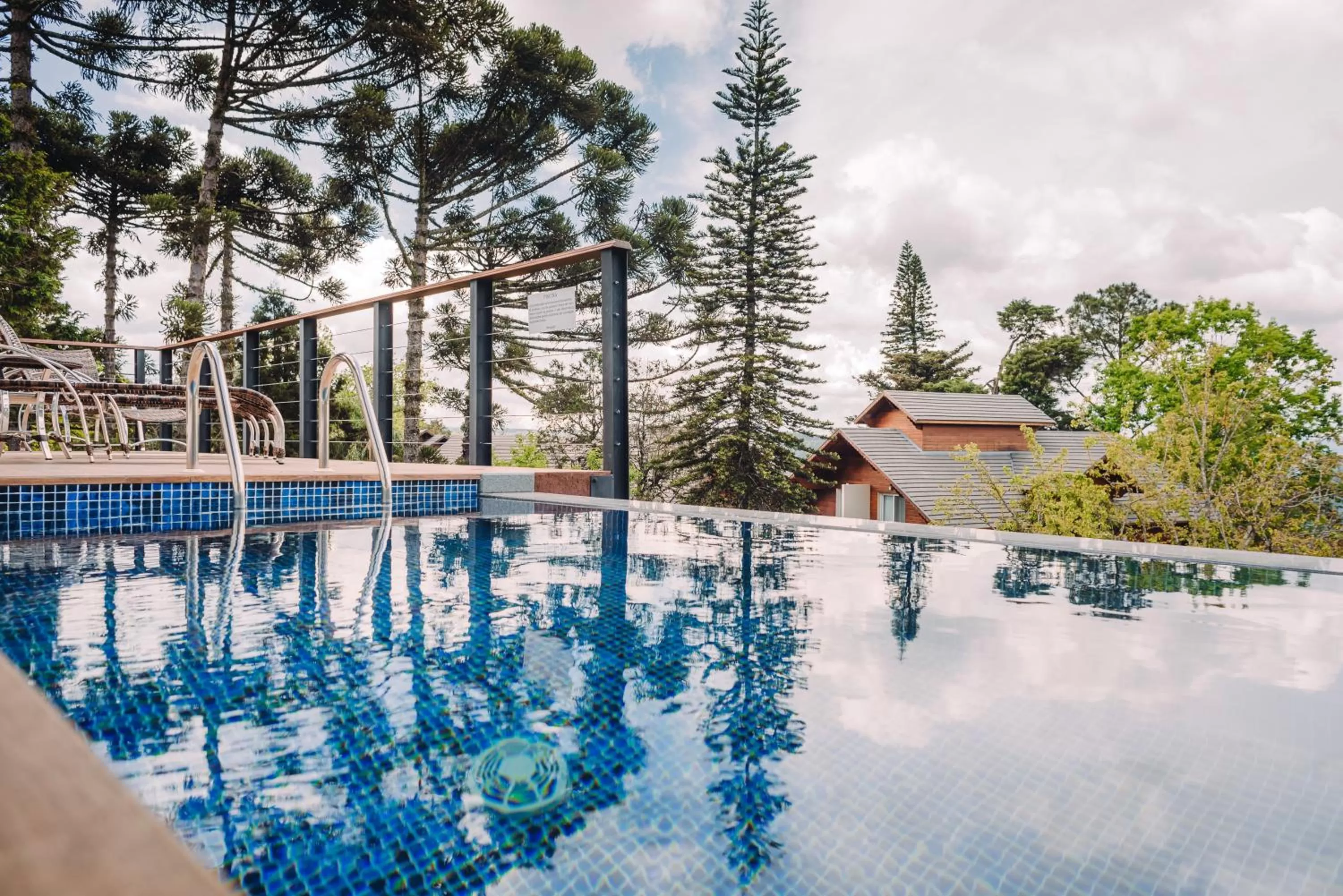 Swimming pool in Hotel Jardins da Colina