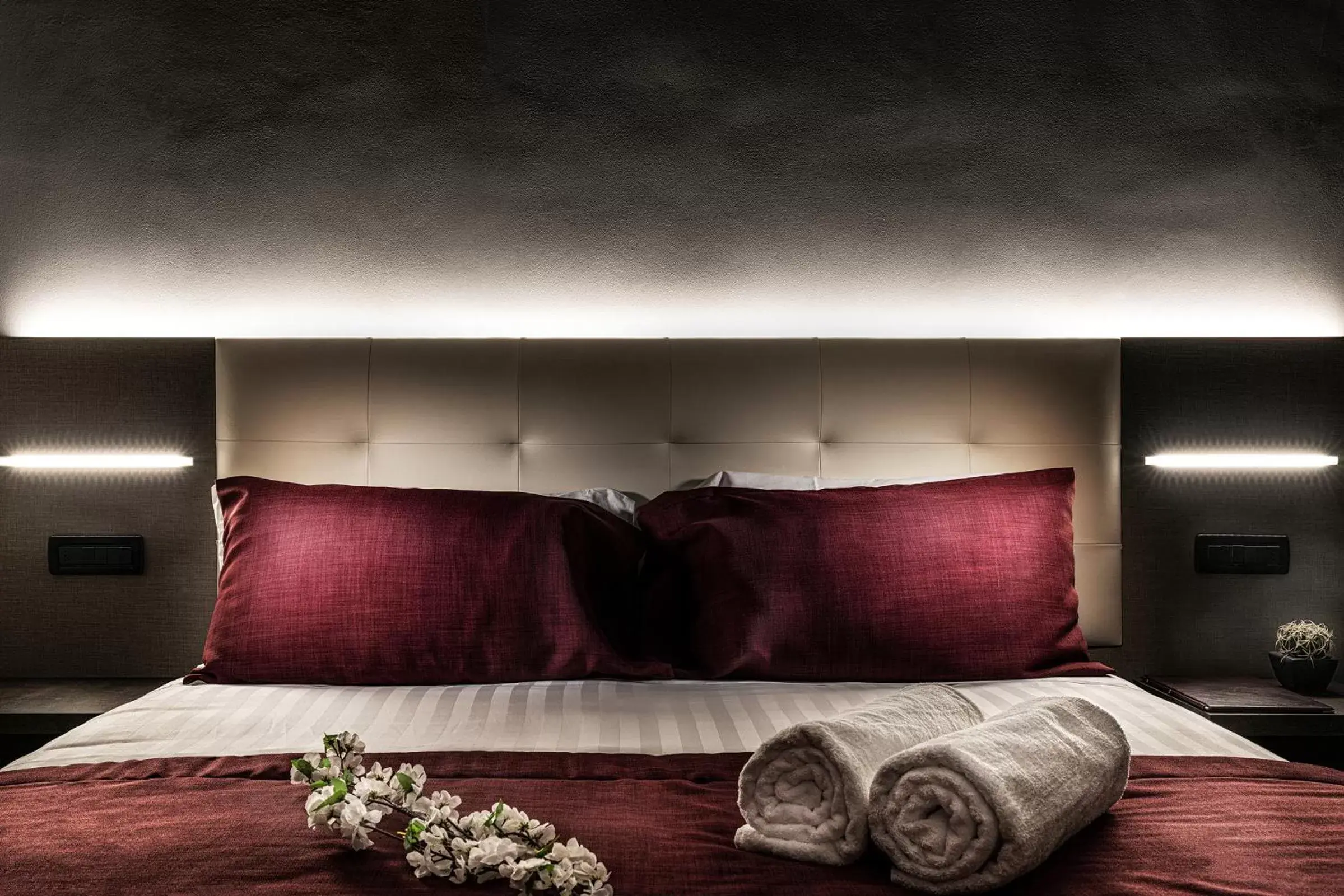 Bedroom, Bed in Hotel Varese