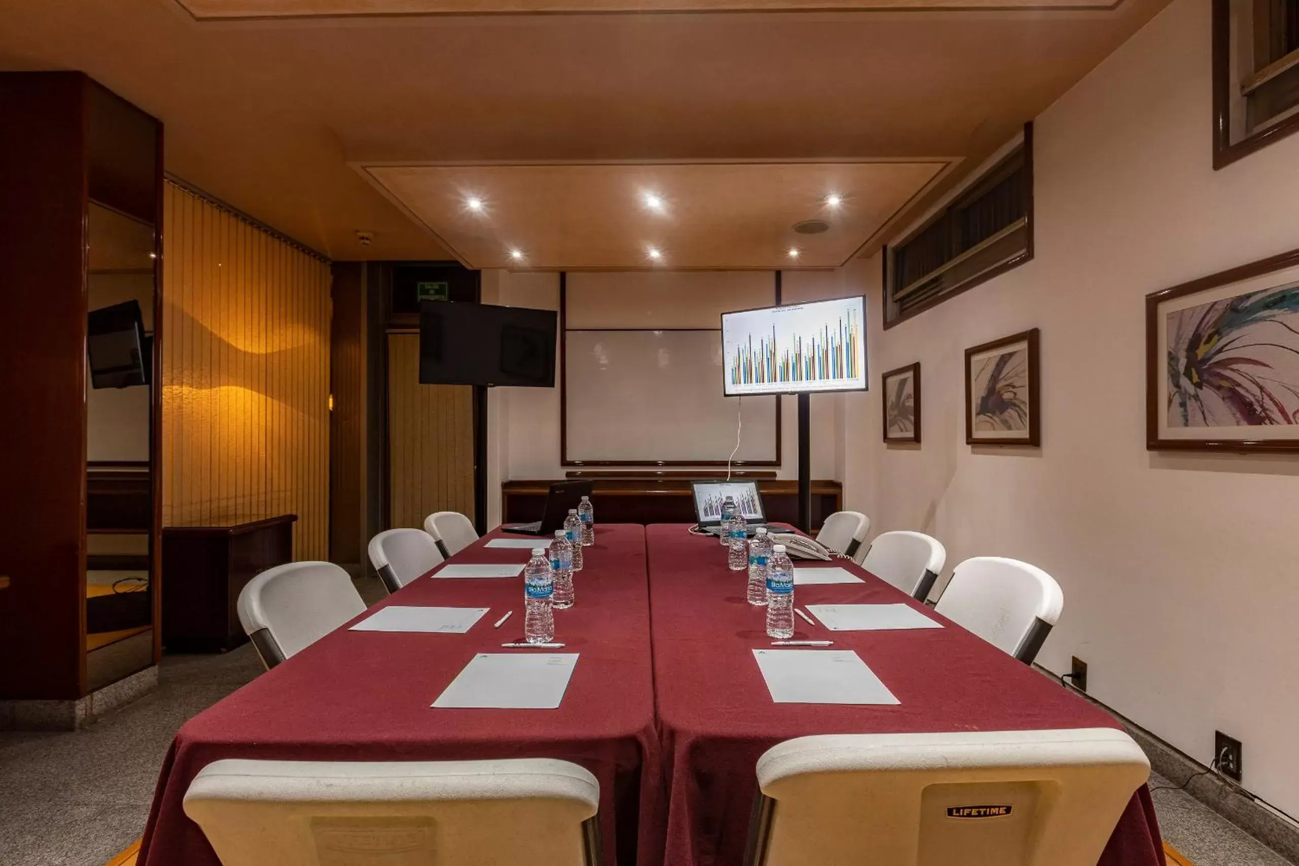 Meeting/conference room in Hotel Beverly