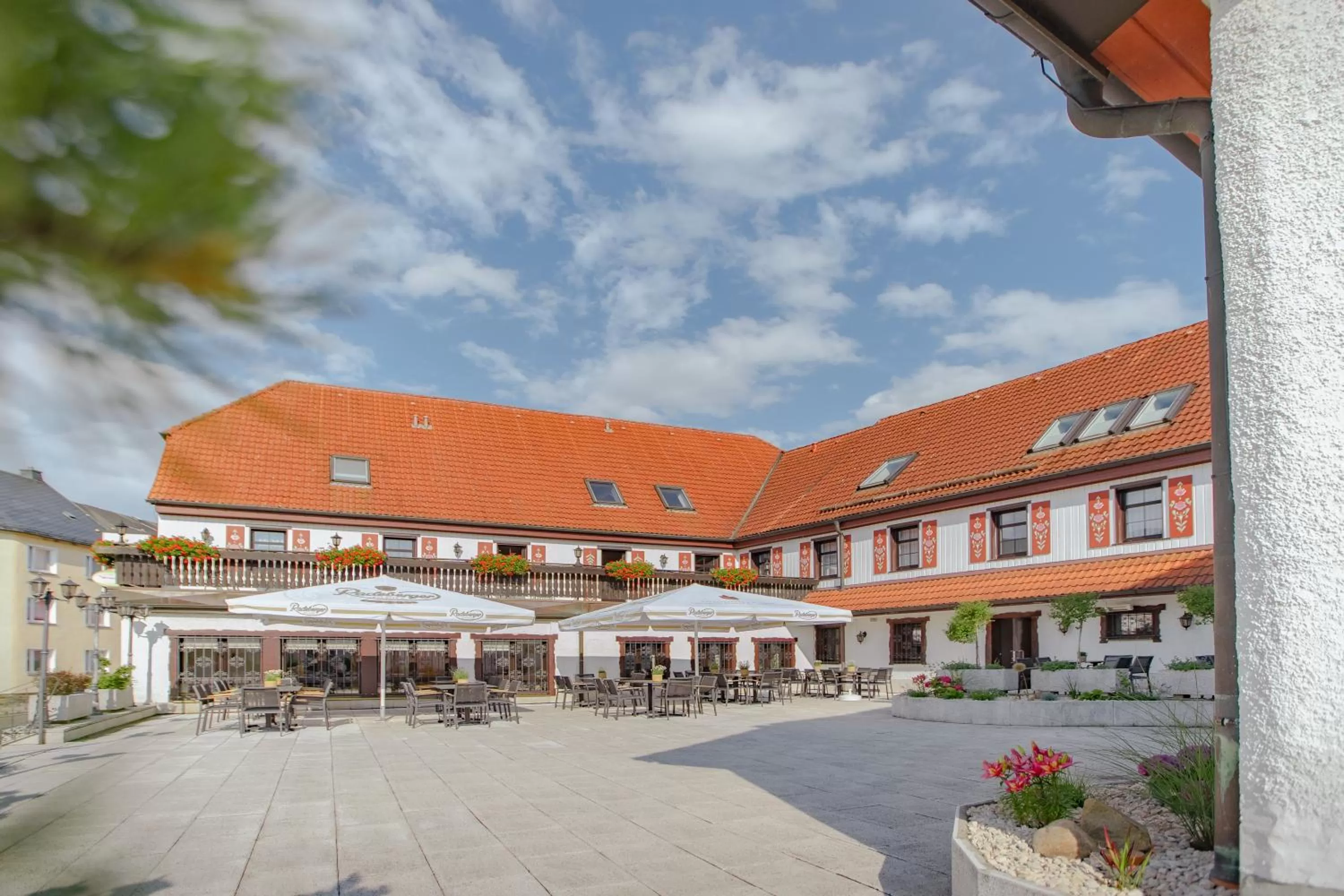 Property building in Hotel Frauensteiner Hof