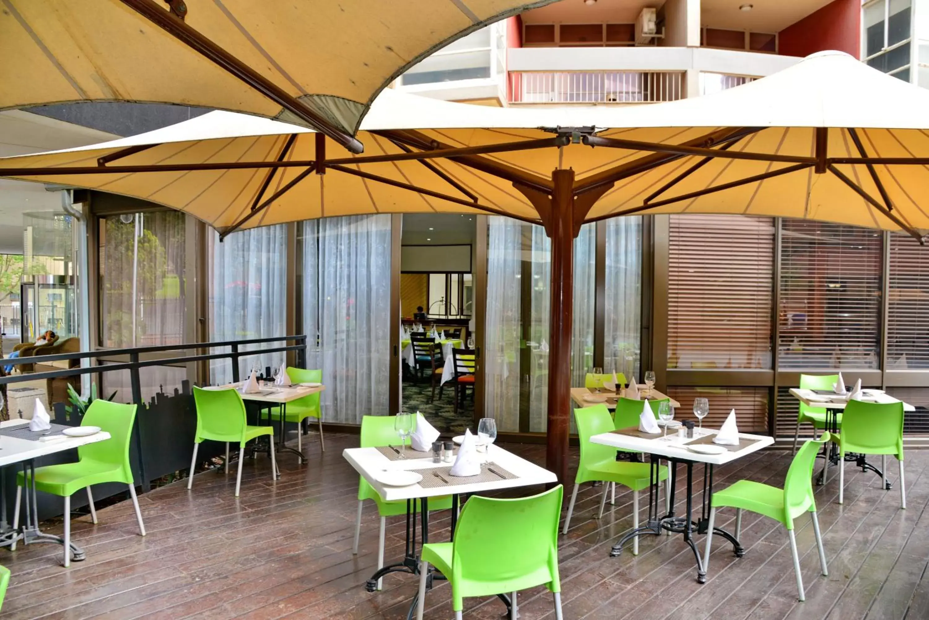 Restaurant/Places to Eat in ANEW Hotel Parktonian Johannesburg