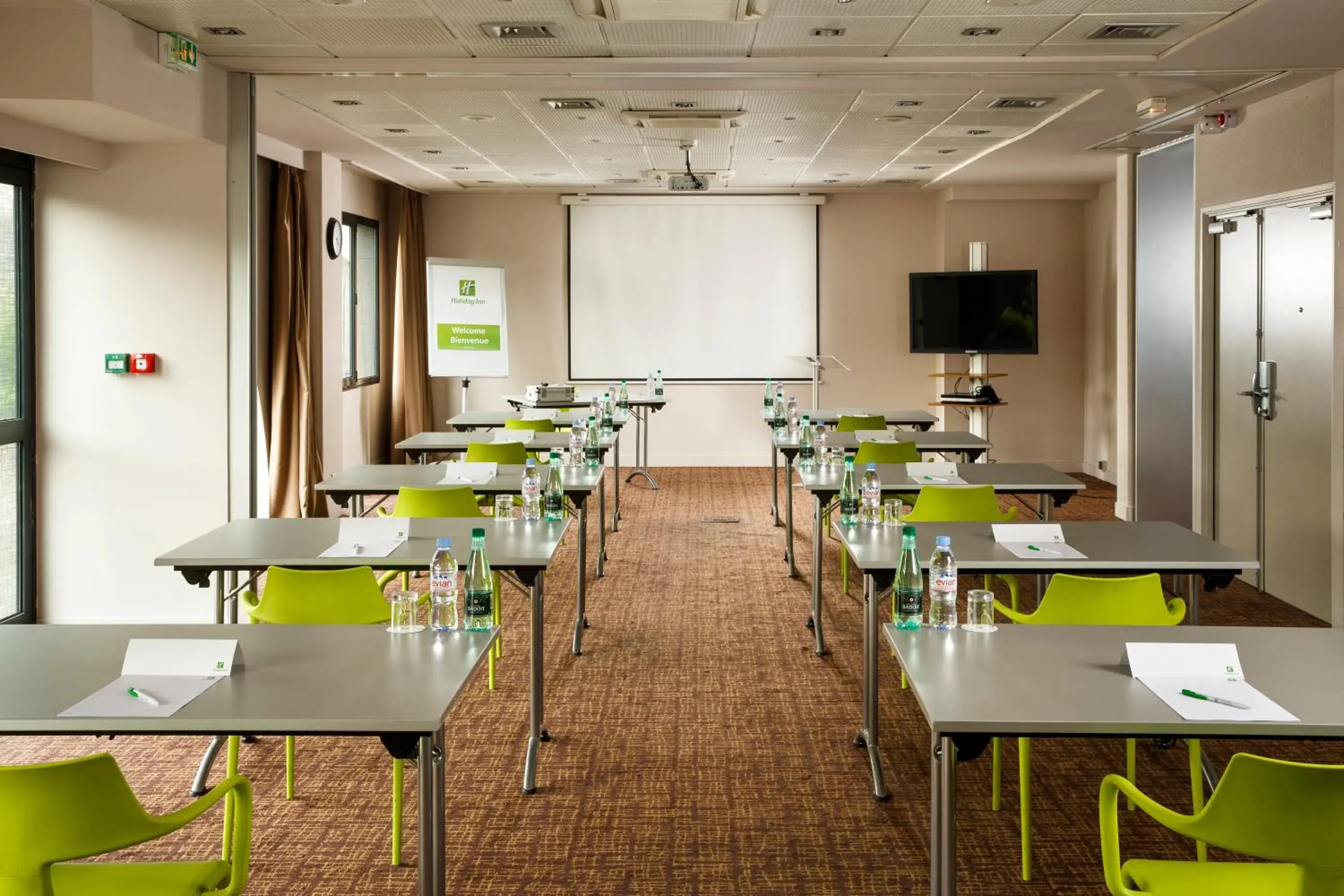 Meeting/conference room in Holiday Inn Lyon Vaise, an IHG Hotel